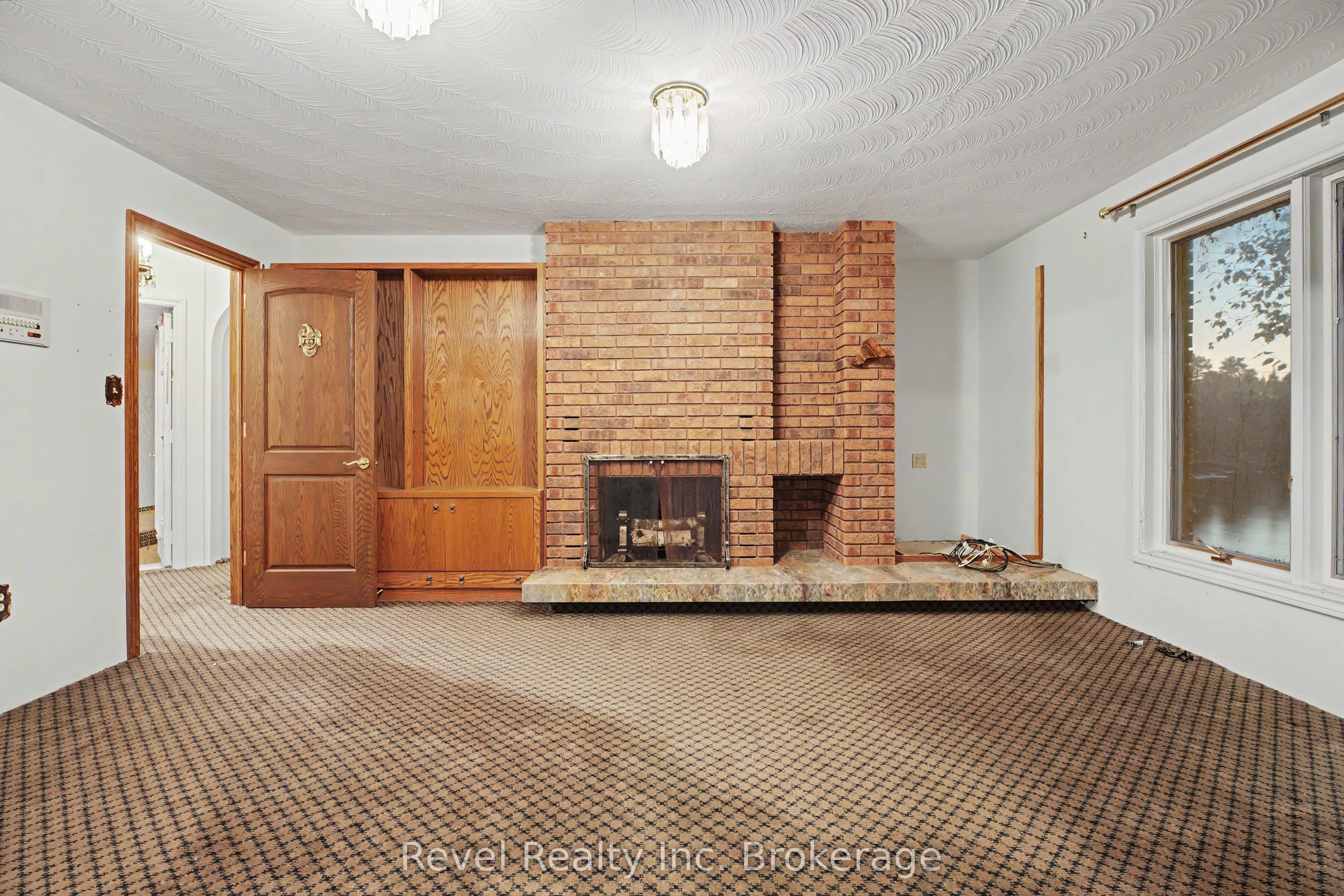 1278 Highway 654 W