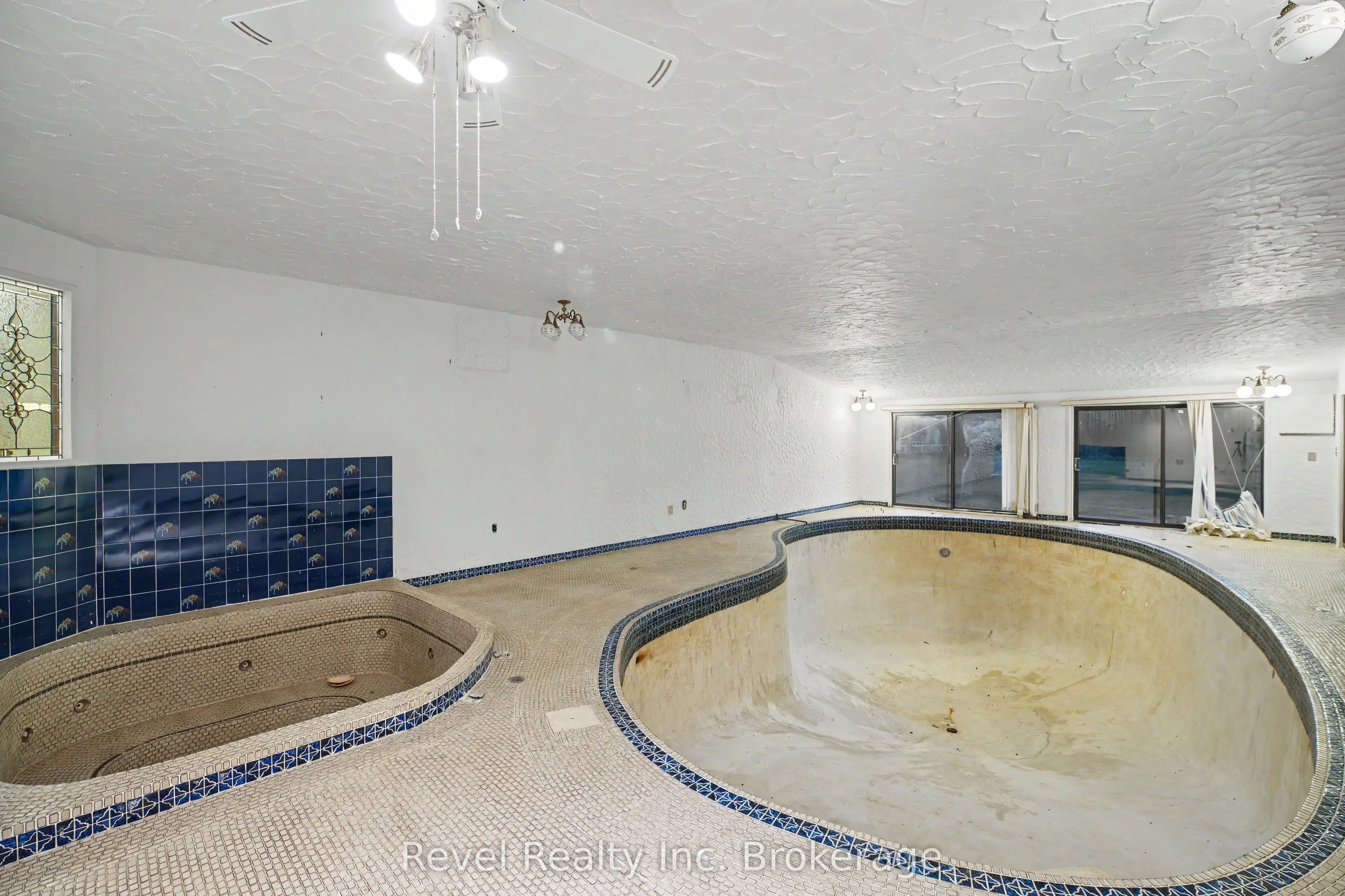 1278 Highway 654 W