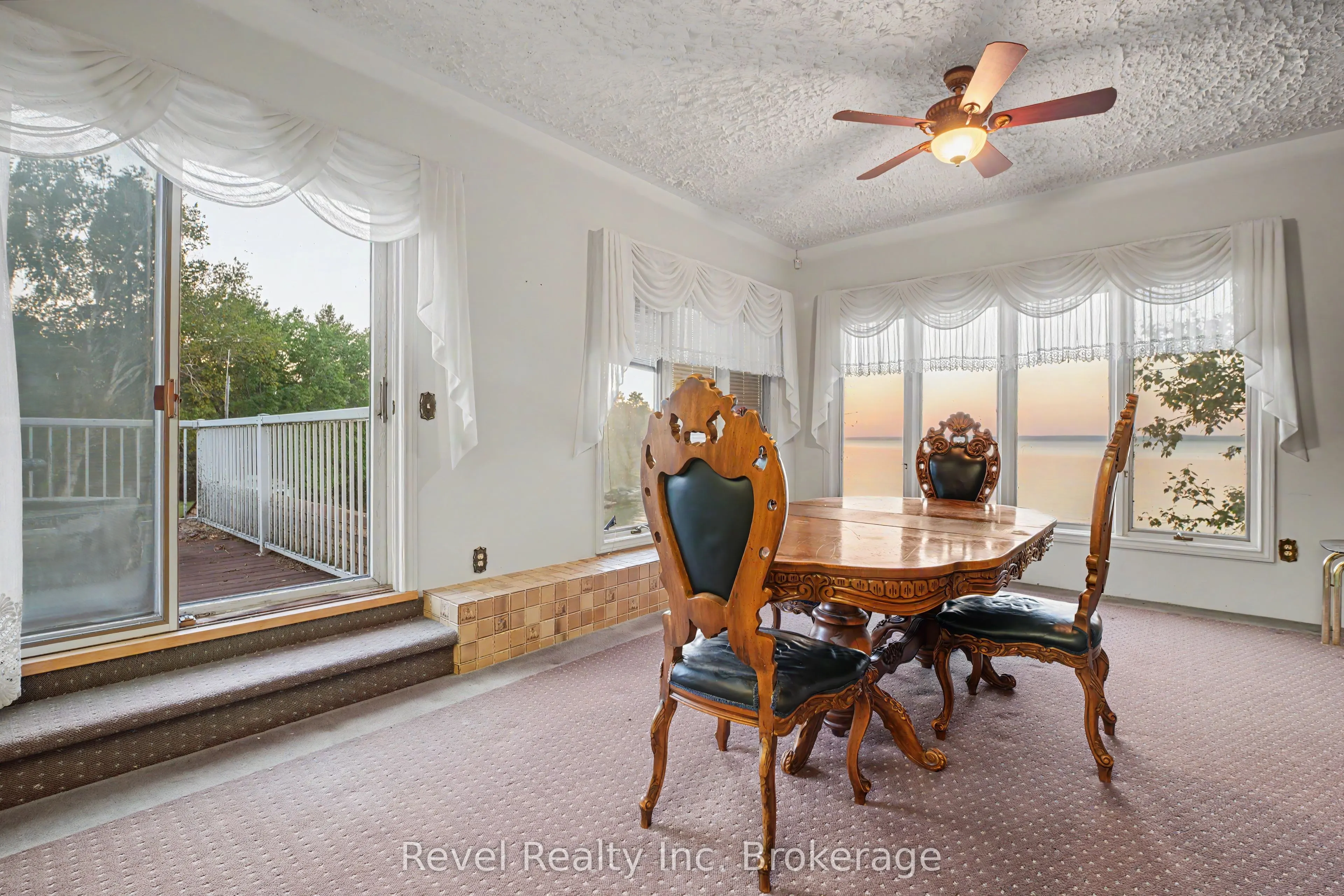 1278 Highway 654 W