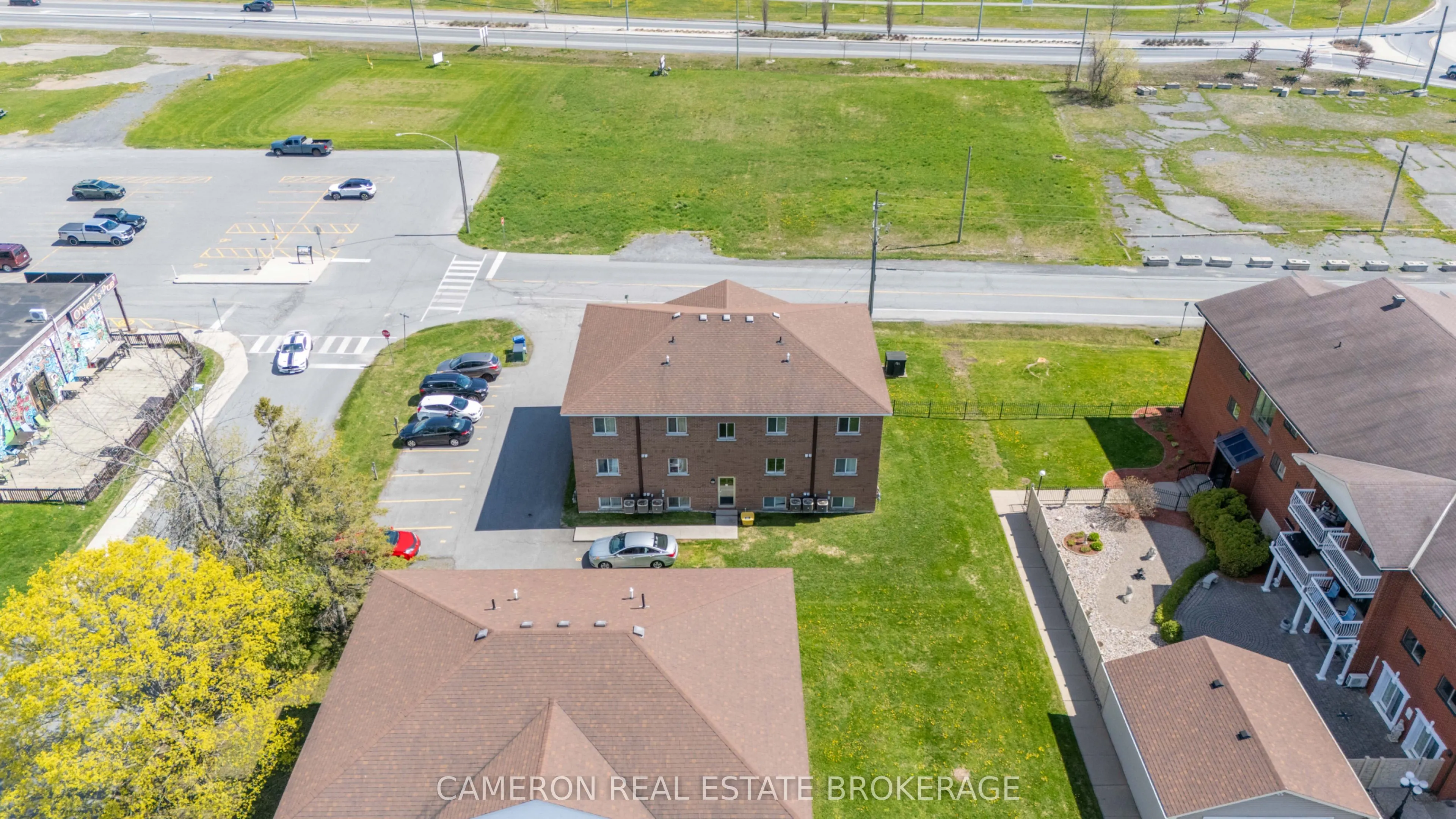 27 Long Sault Drive