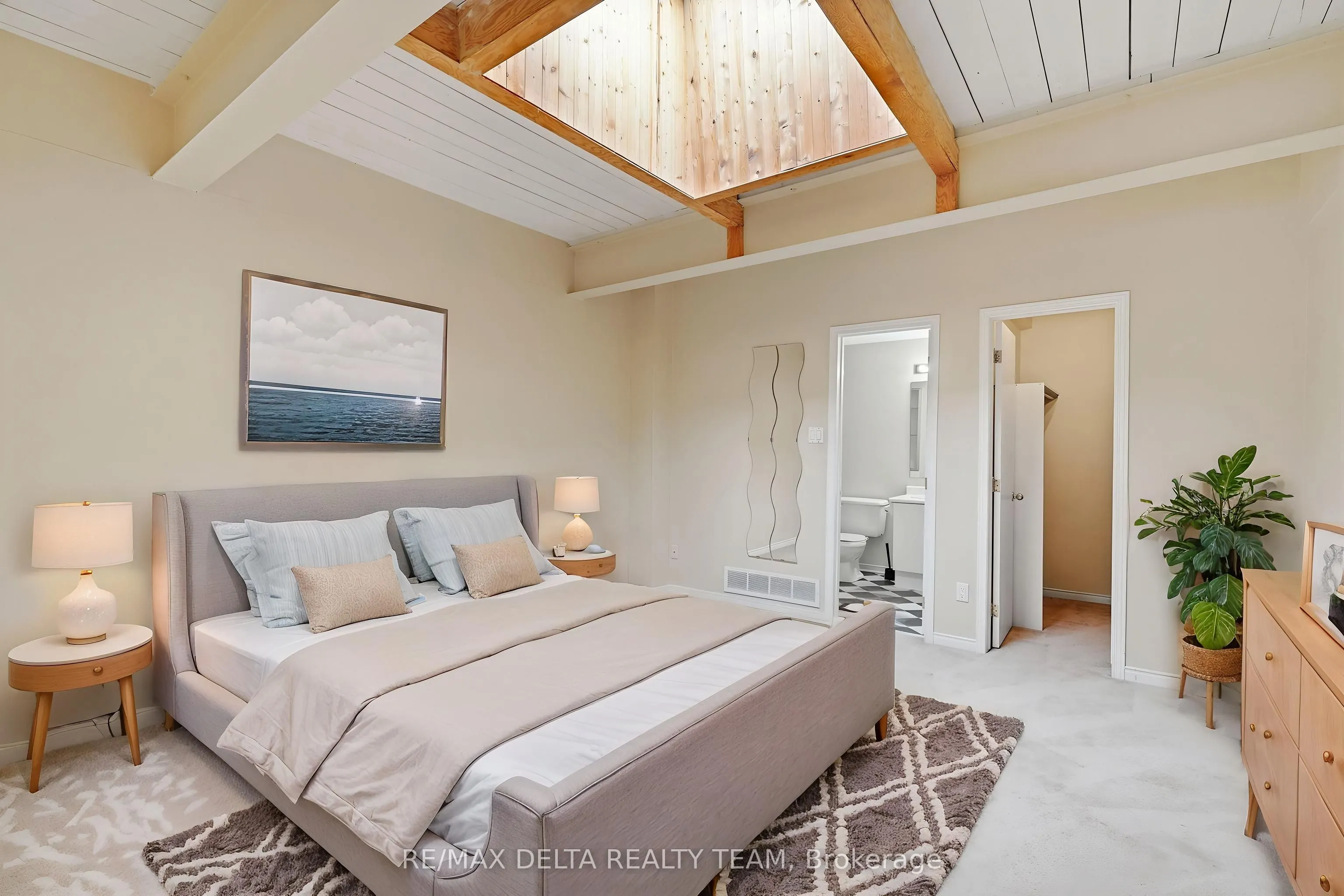 170 Cathcart Street #7