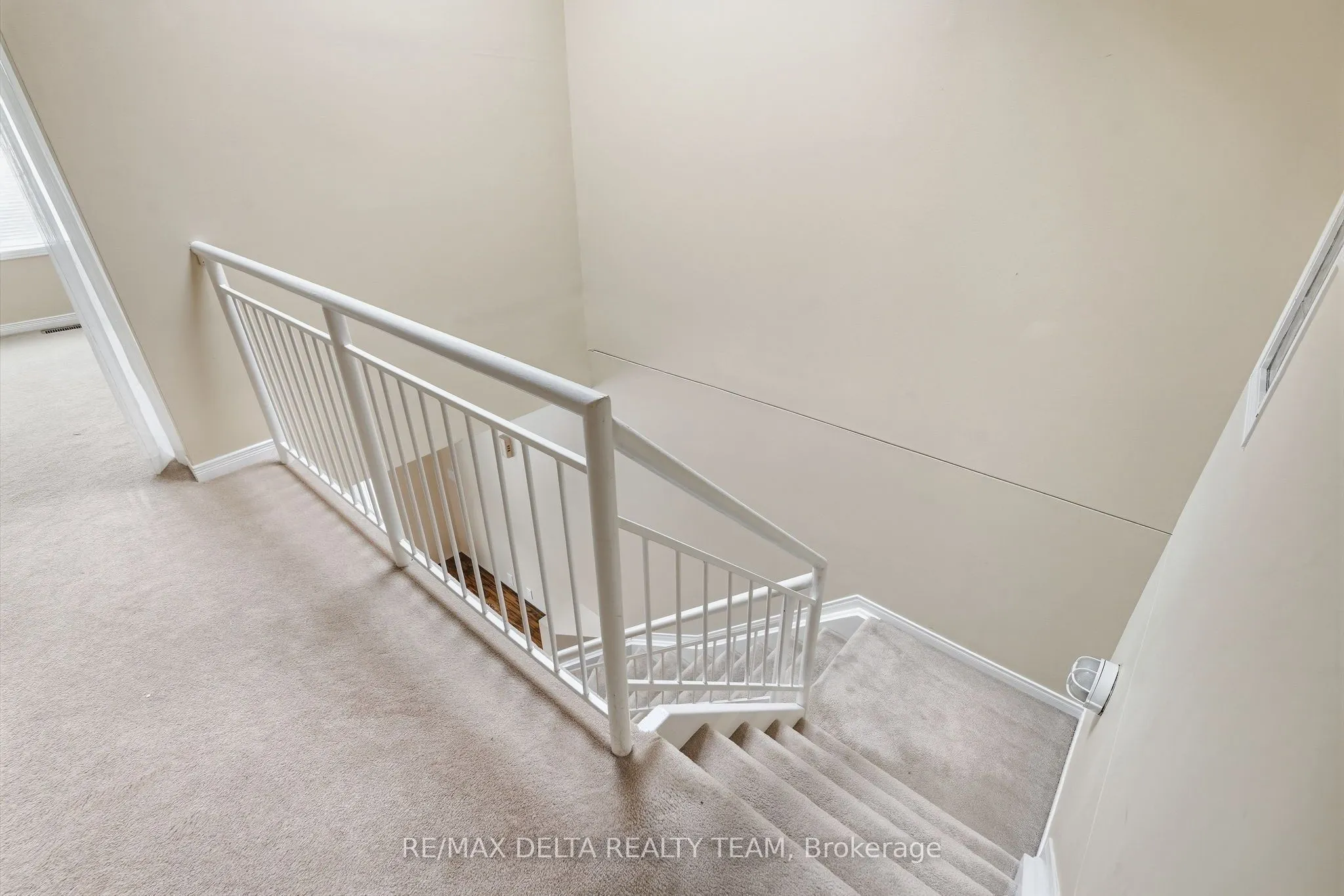 170 Cathcart Street #7