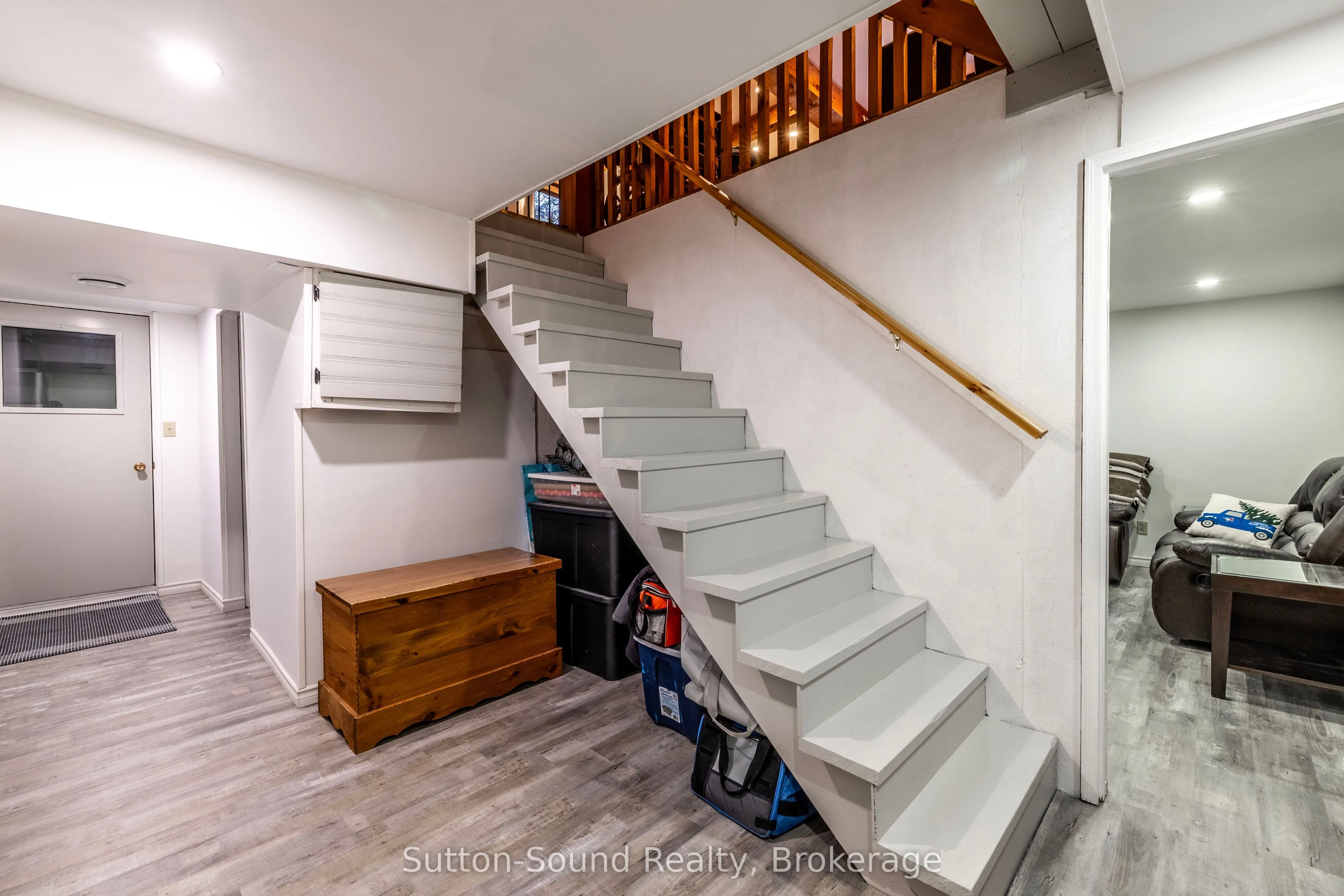 625 Mallory Beach Road