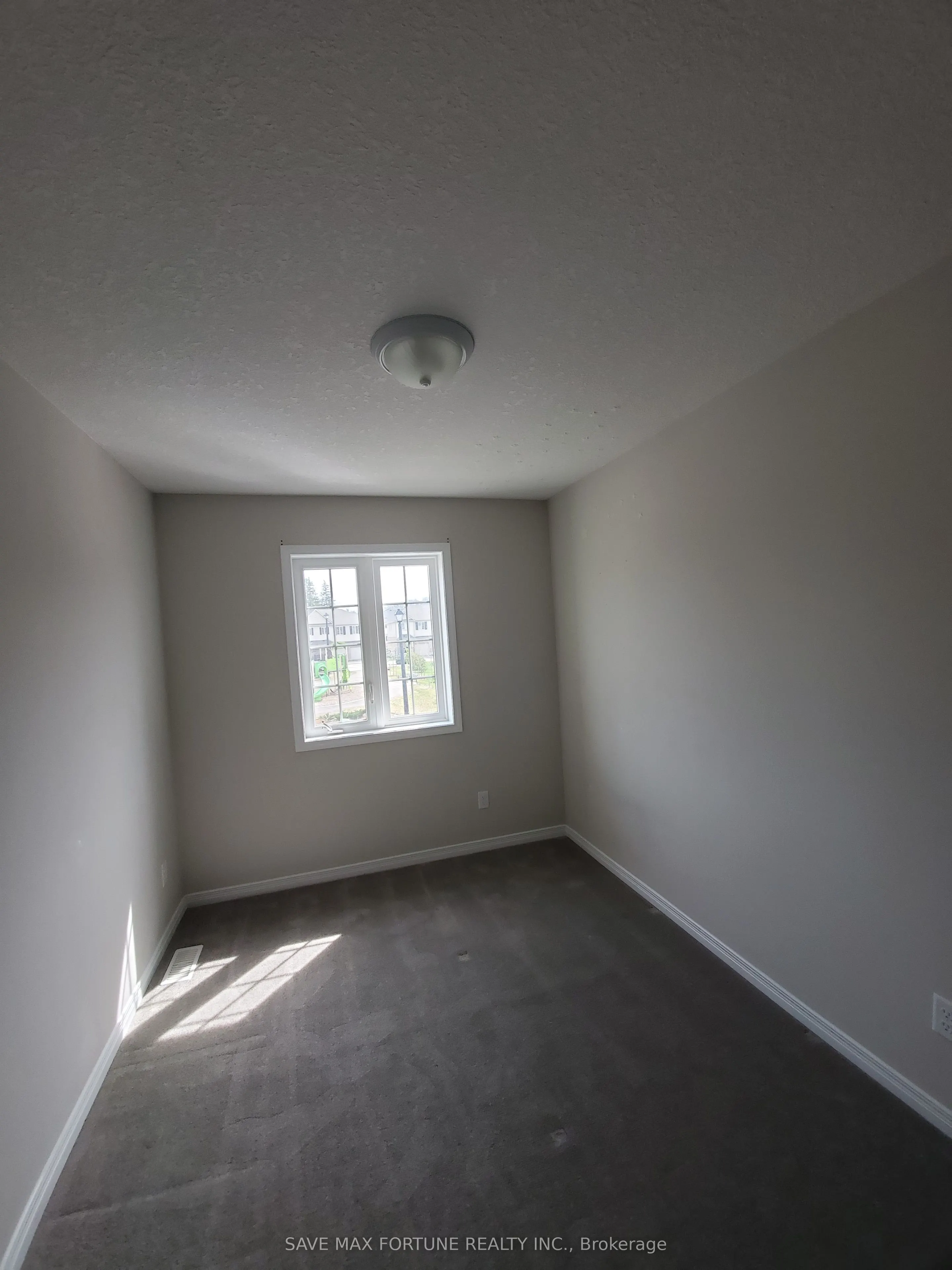 50 Pinnacle Drive #12