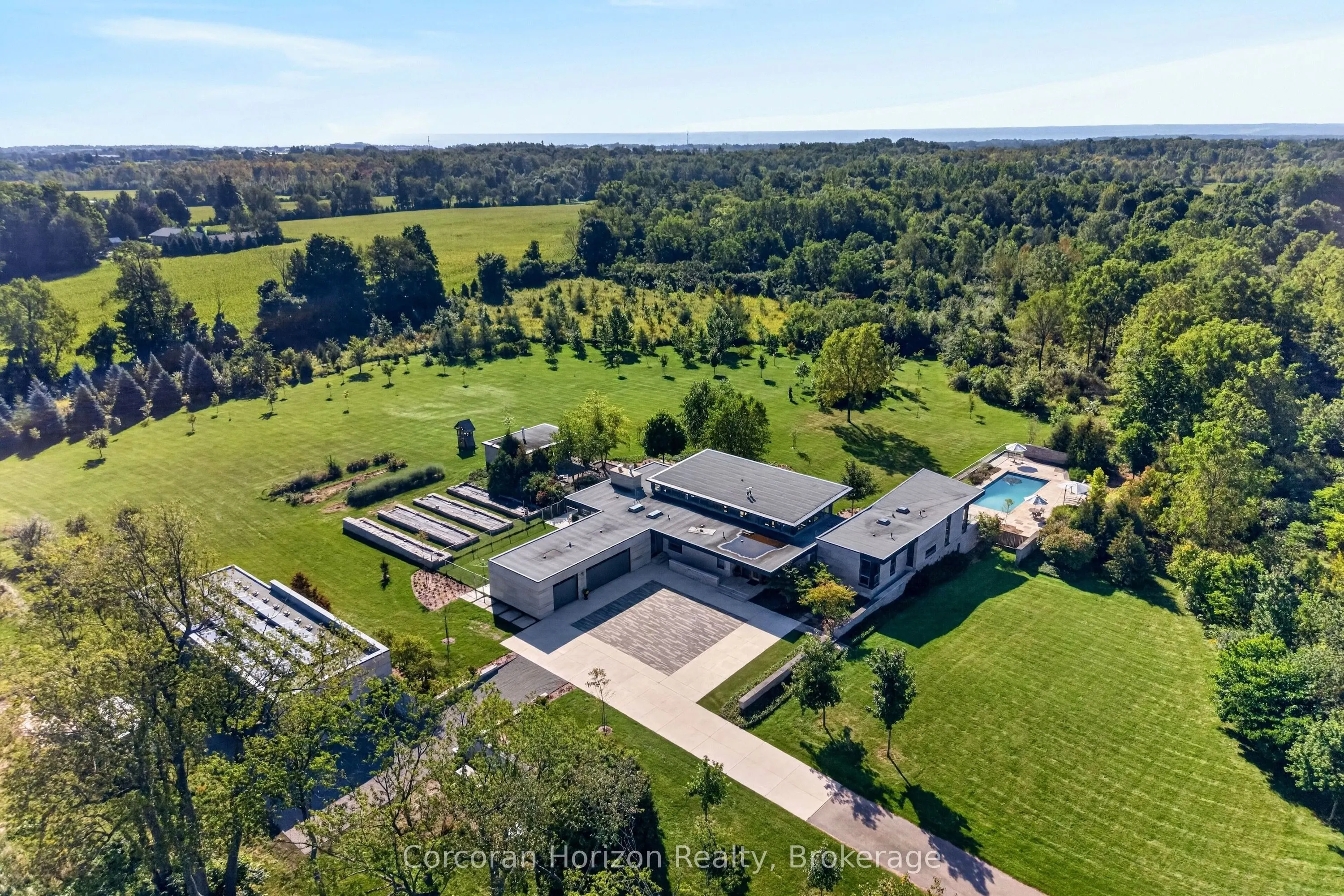 770 Millgrove Side Road