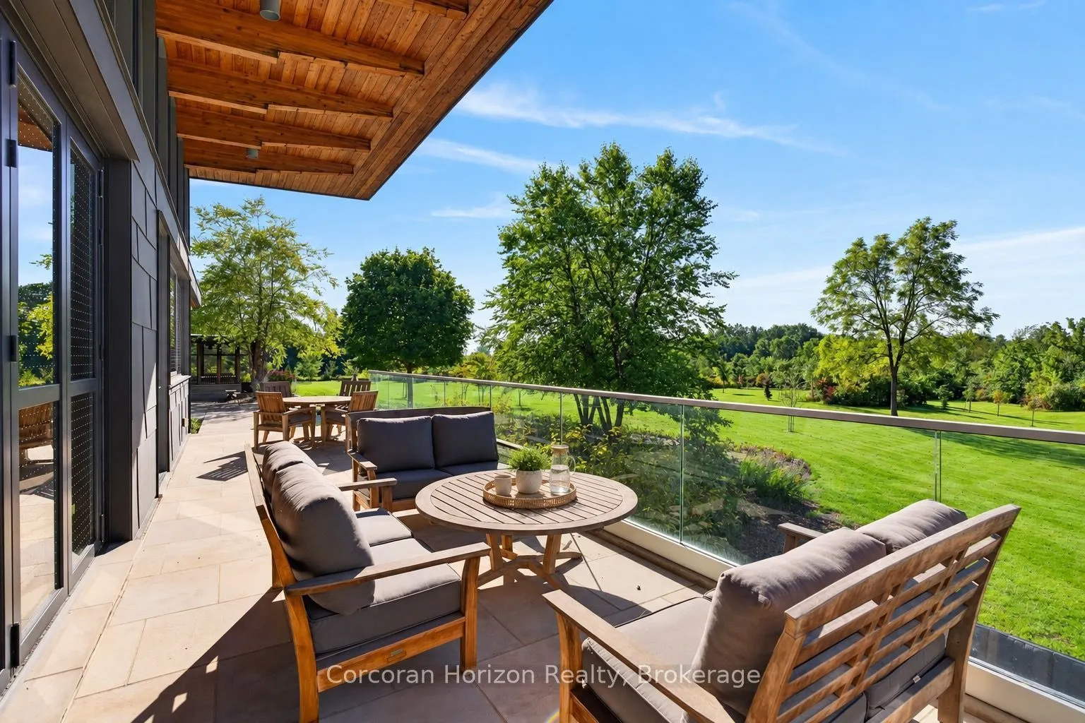 770 Millgrove Side Road