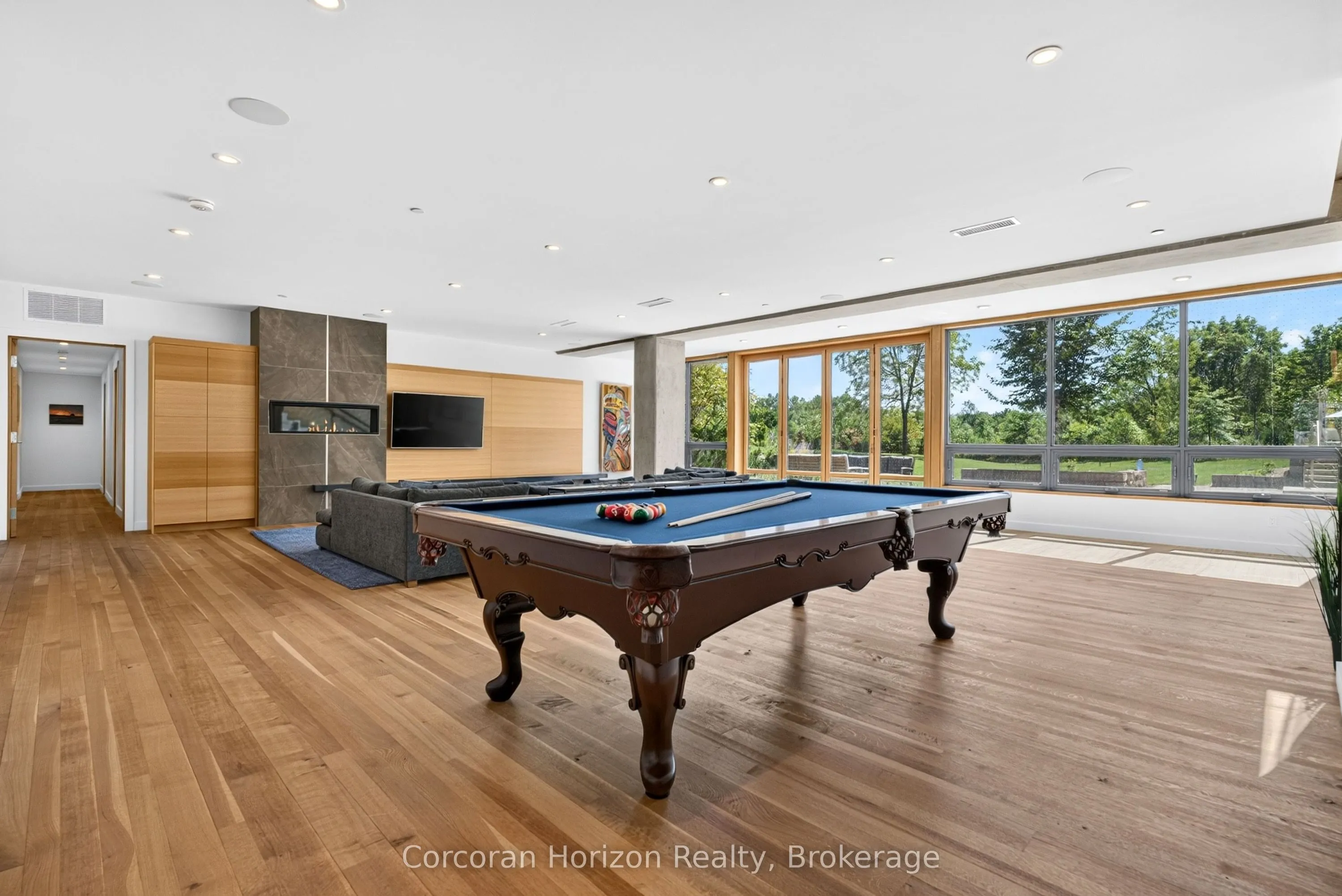 770 Millgrove Side Road