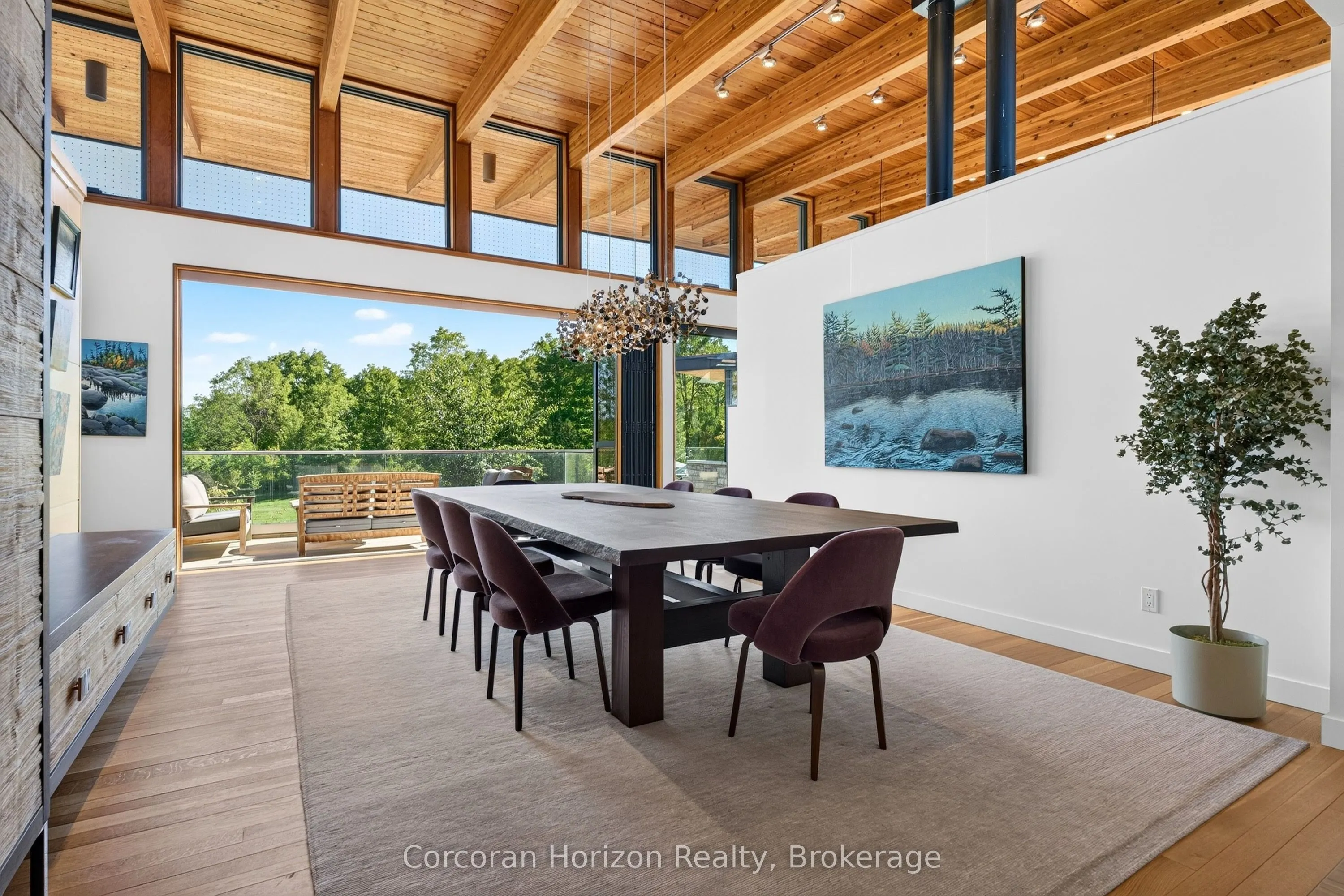 770 Millgrove Side Road
