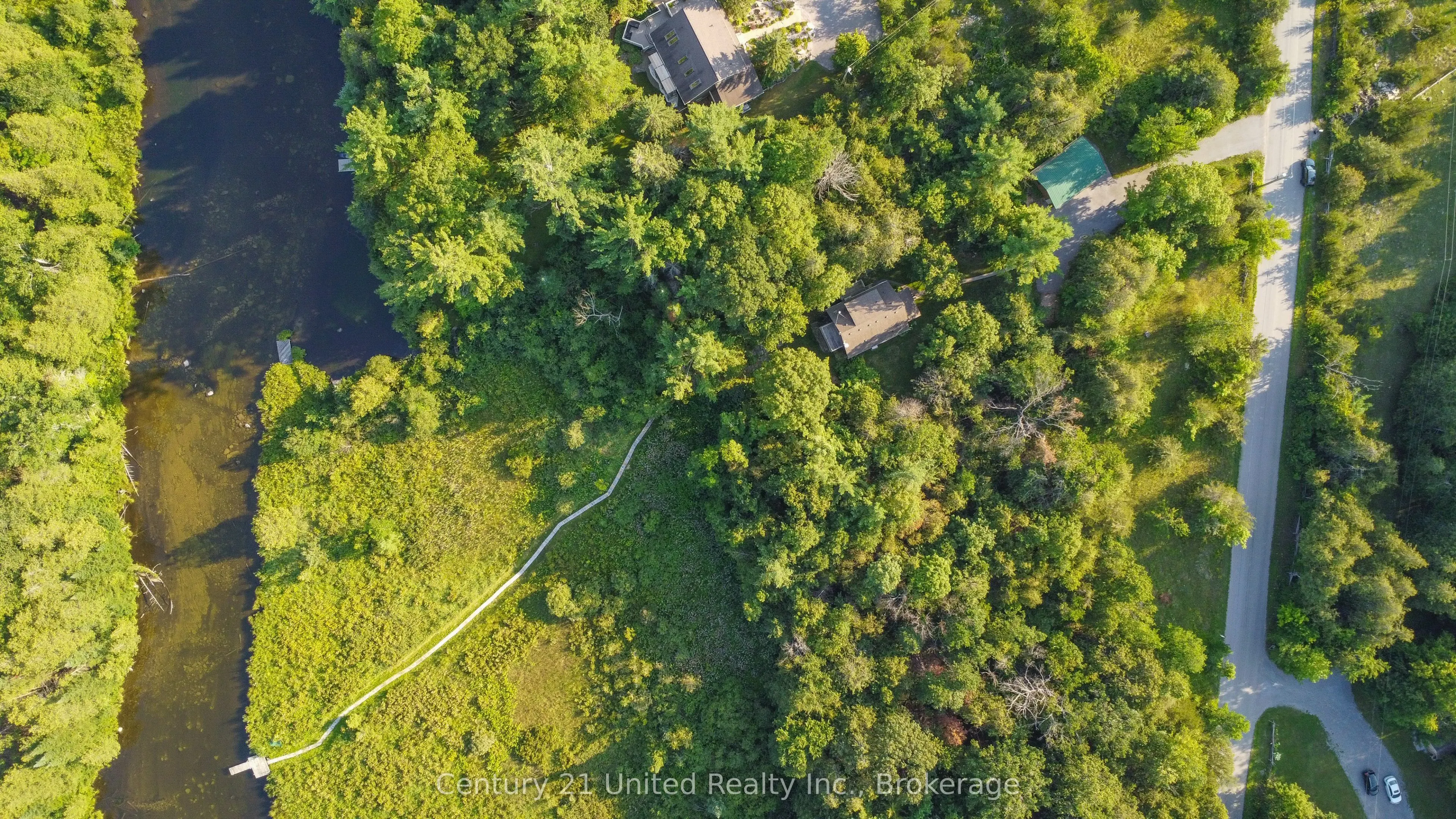 395 Sawmill Road