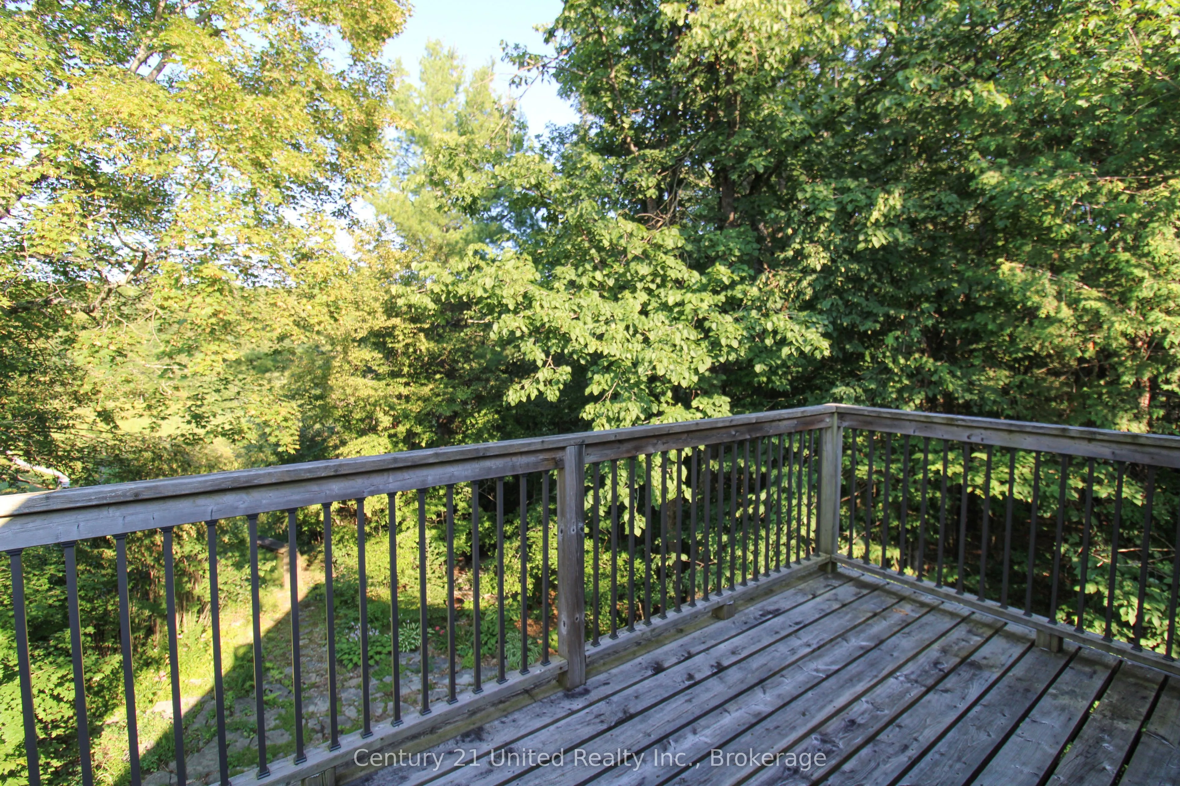 395 Sawmill Road