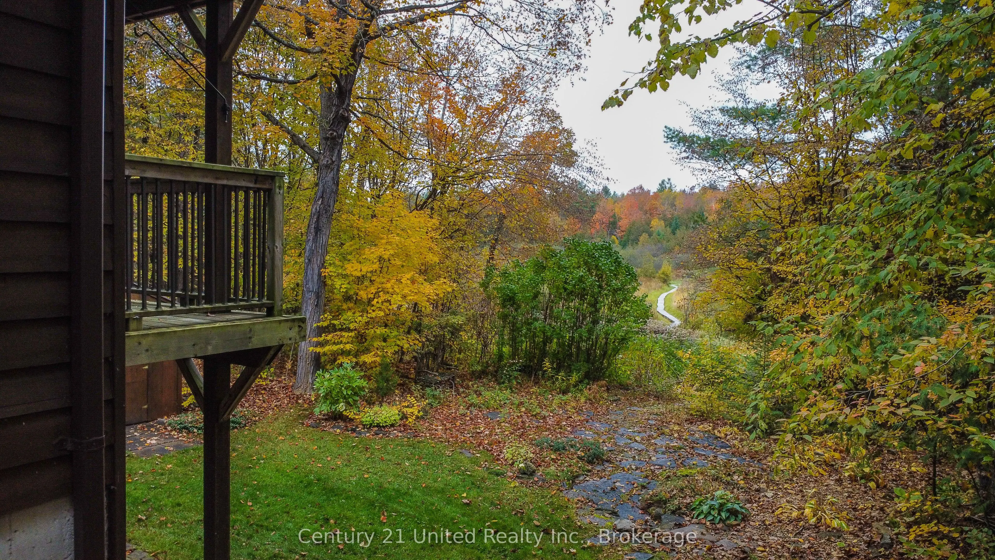 395 Sawmill Road