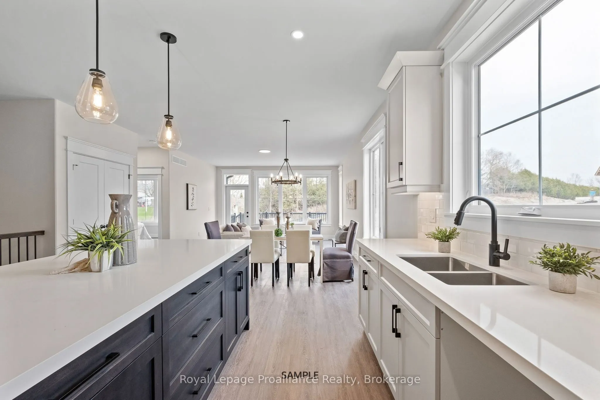 3 Willowbrook Street