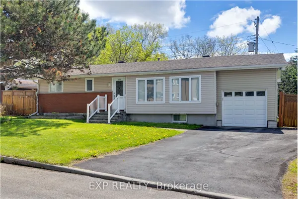 888 CHARLESWOOD Avenue