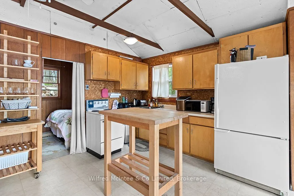 48 MAPLE Drive