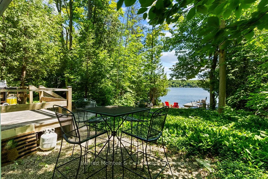 48 MAPLE Drive