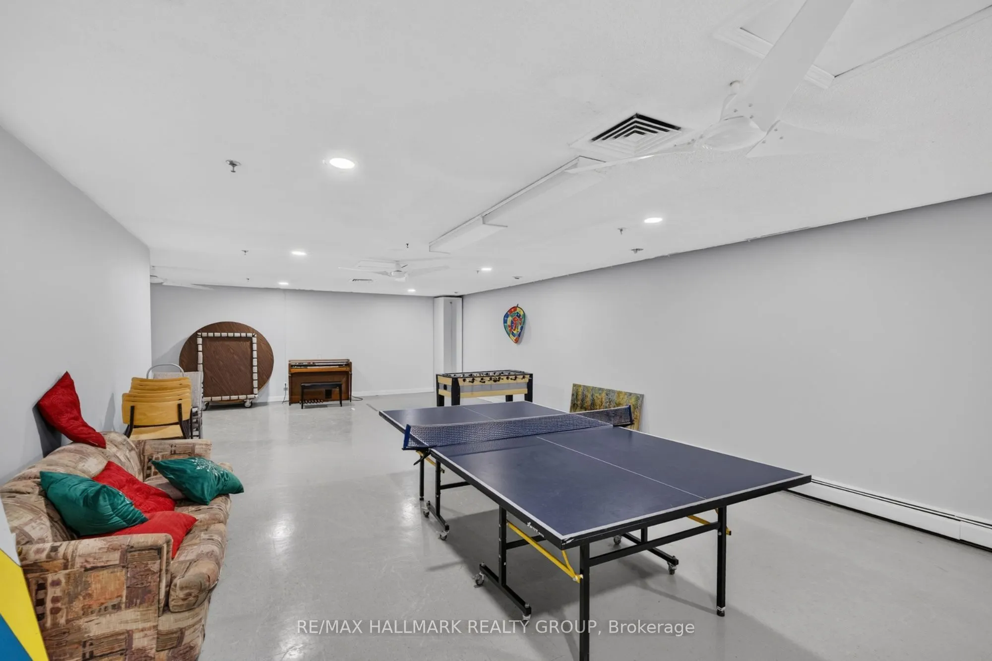 415 GREENVIEW Avenue #1005