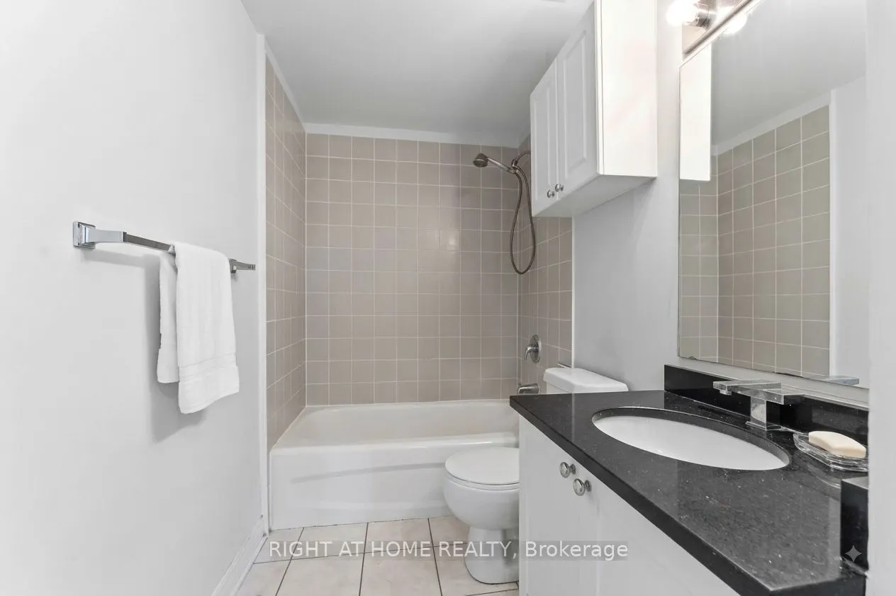 134 York Street #1009
