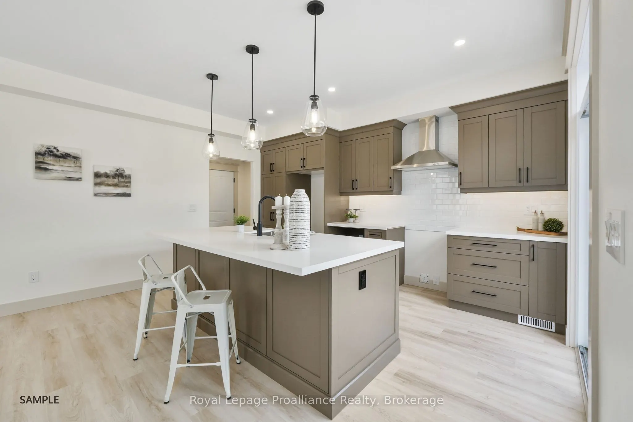 7 Willowbrook Street