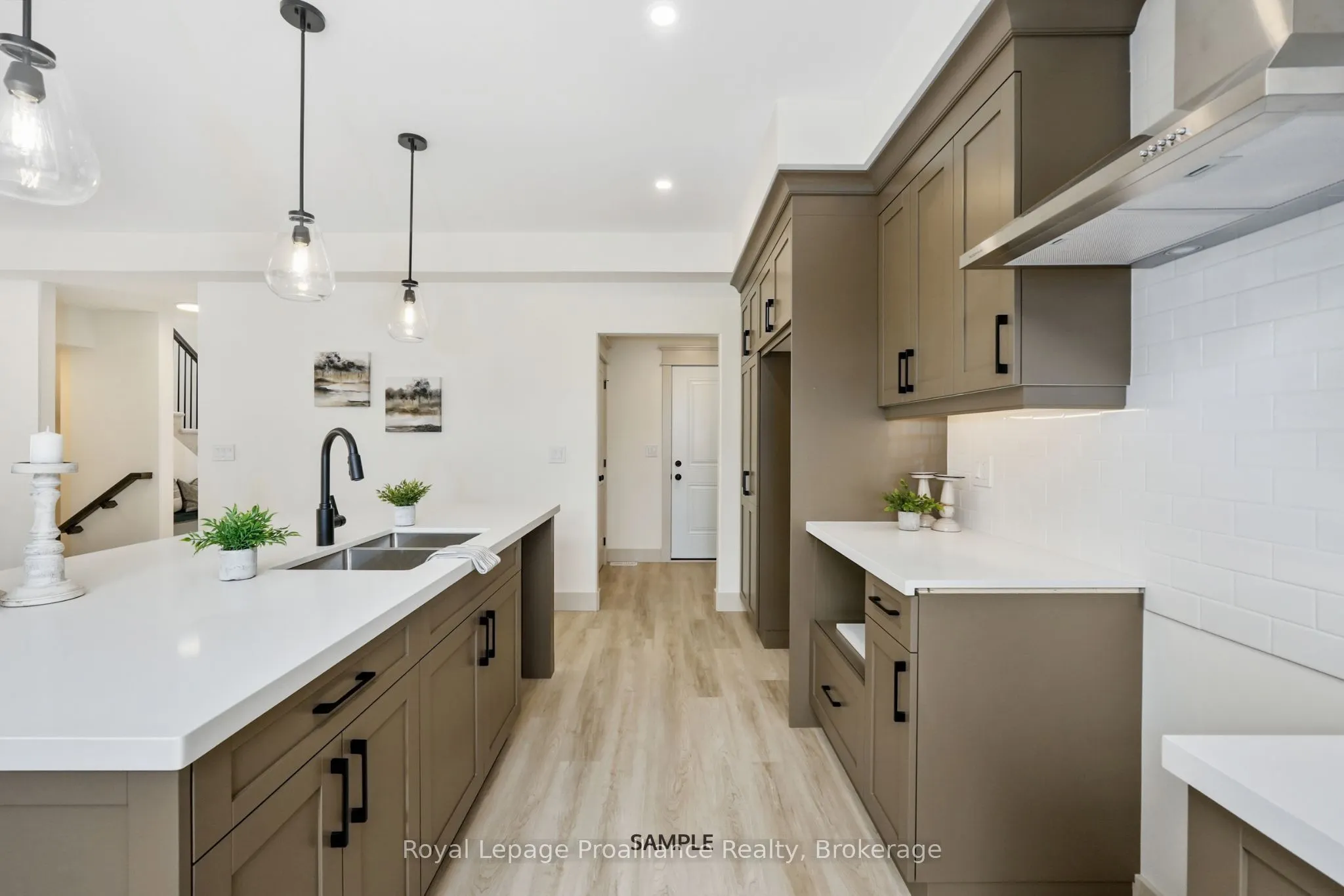7 Willowbrook Street