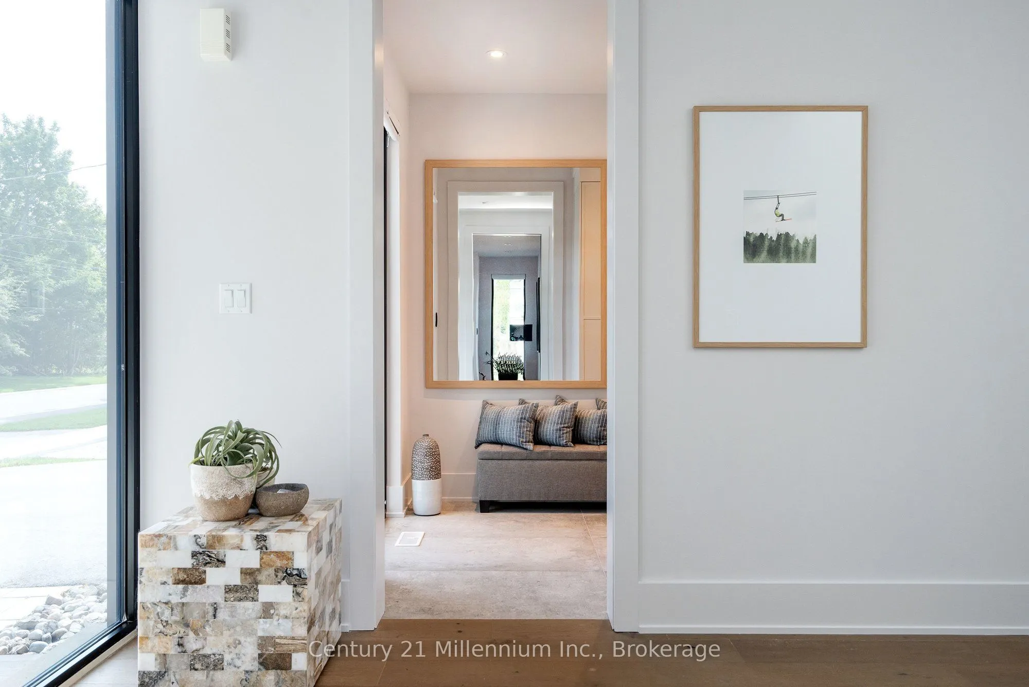 41 Alice Street W
