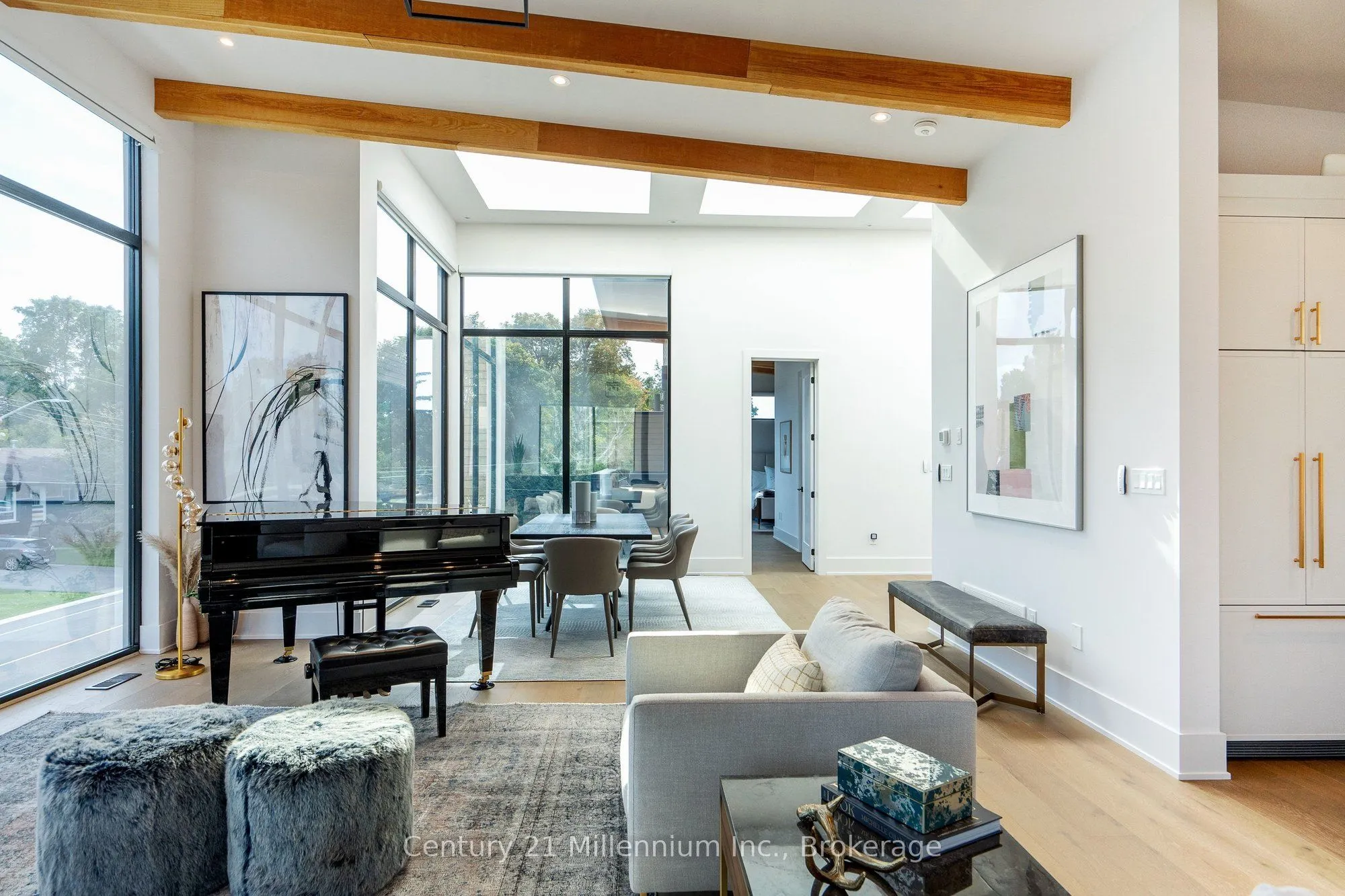 41 Alice Street W