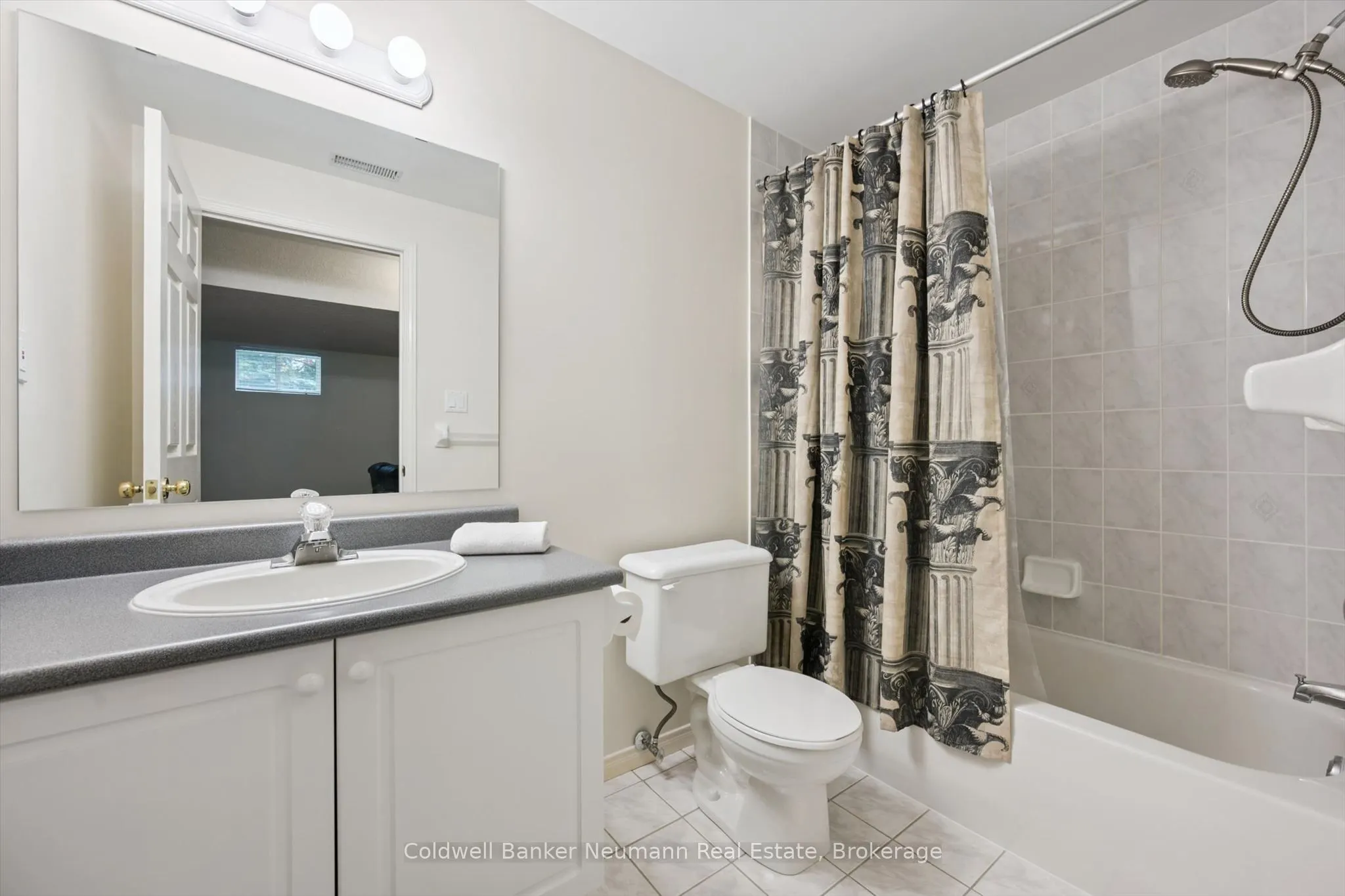 941 Gordon Street #20
