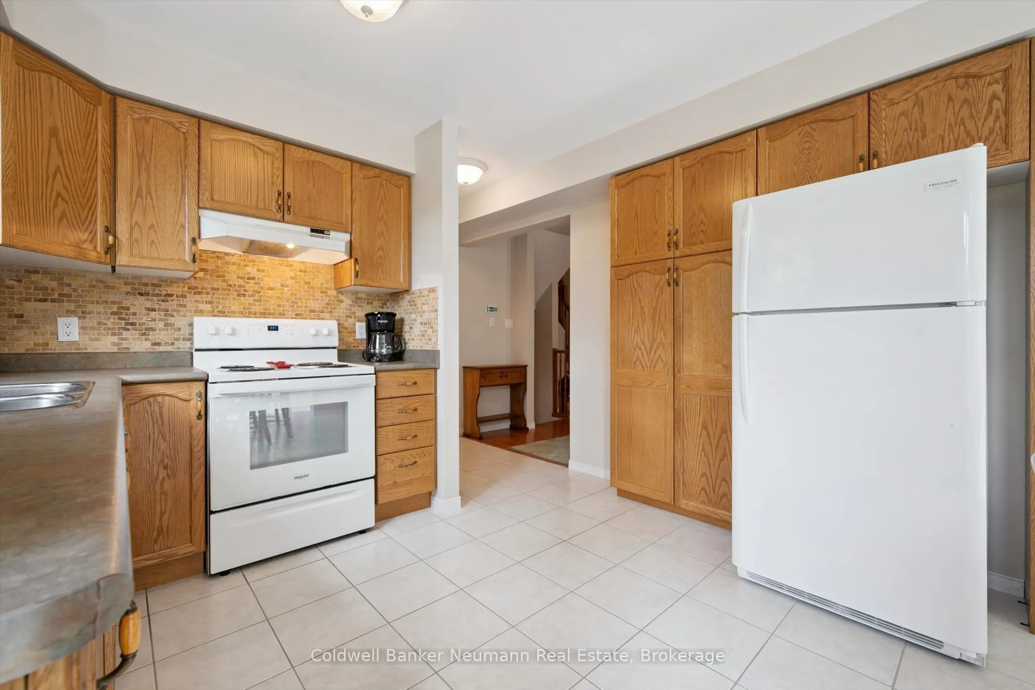 941 Gordon Street #20