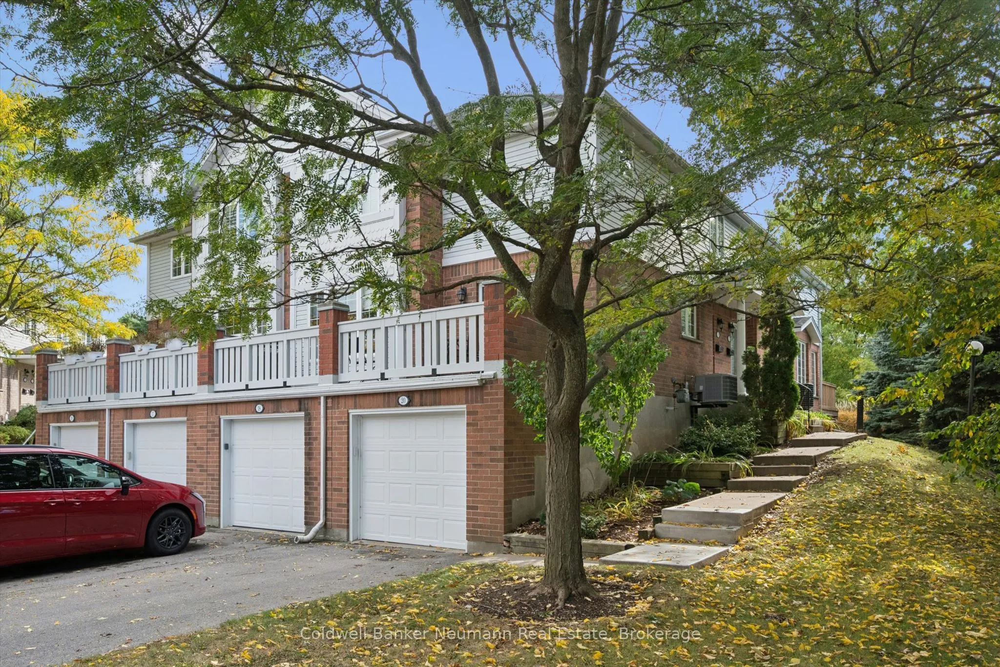 941 Gordon Street #20