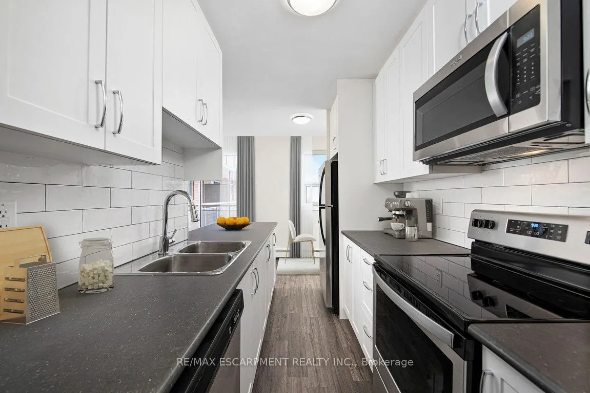 607 Heritage Drive #702