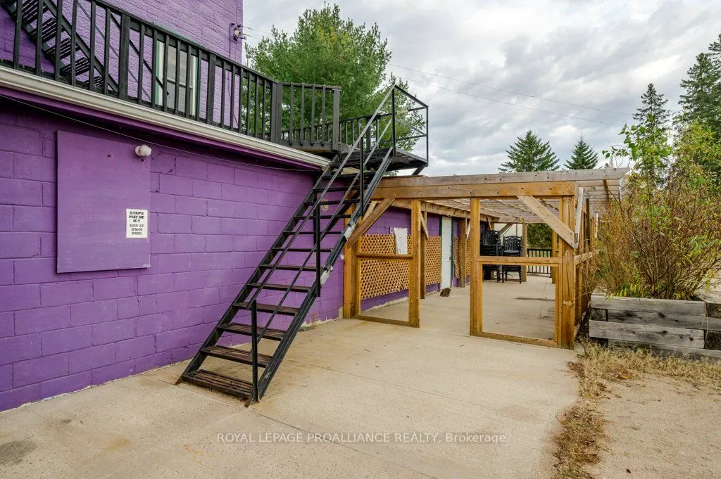 32990 Highway 62