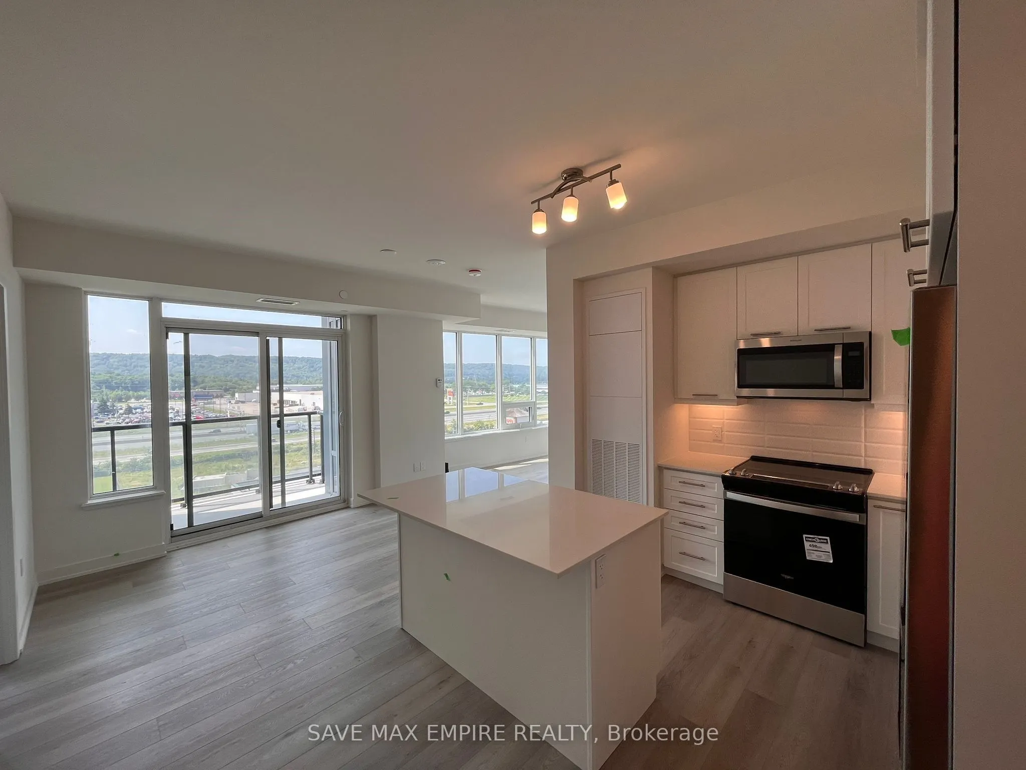 385 Winston Road #902