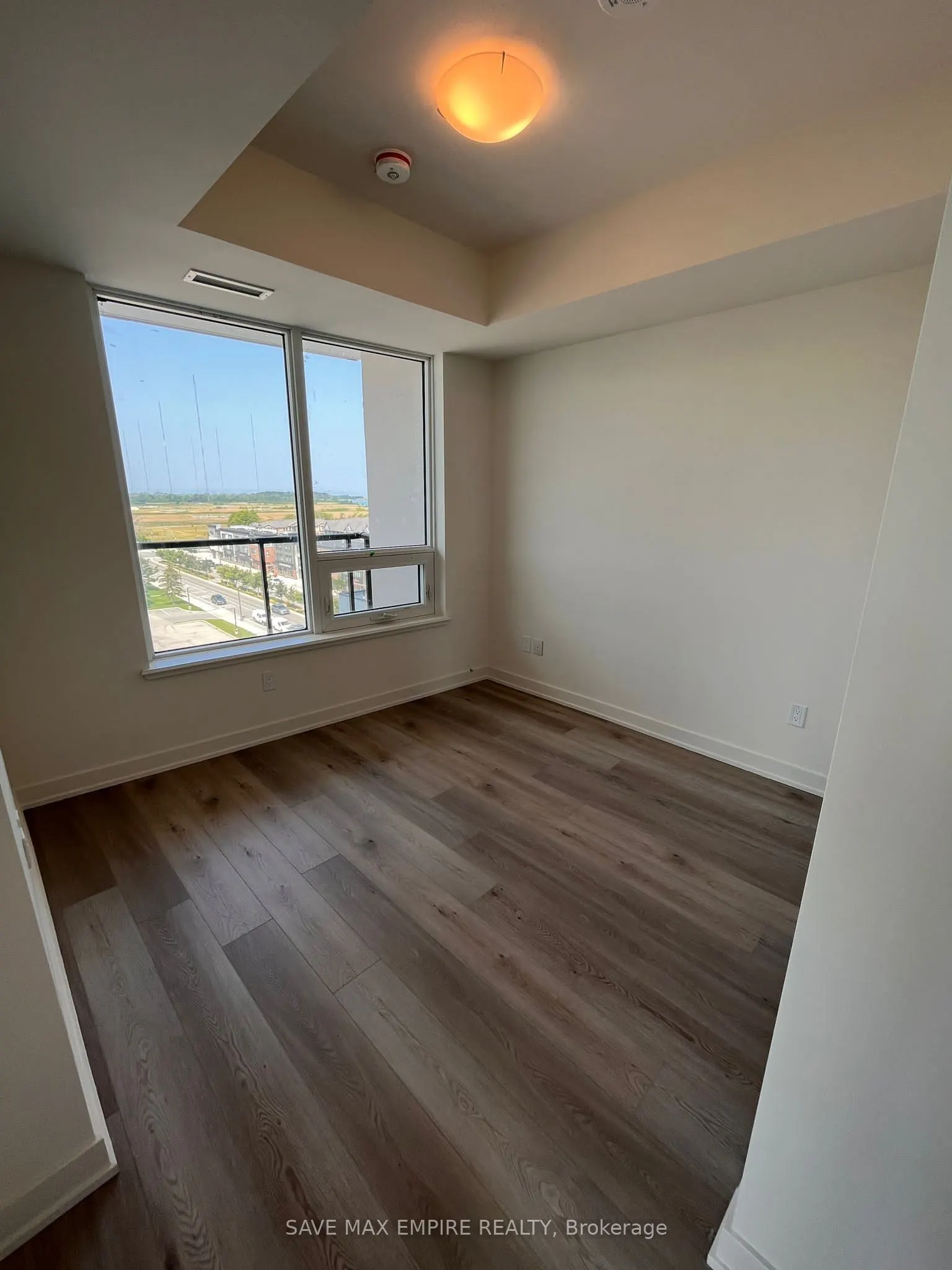 385 Winston Road #902
