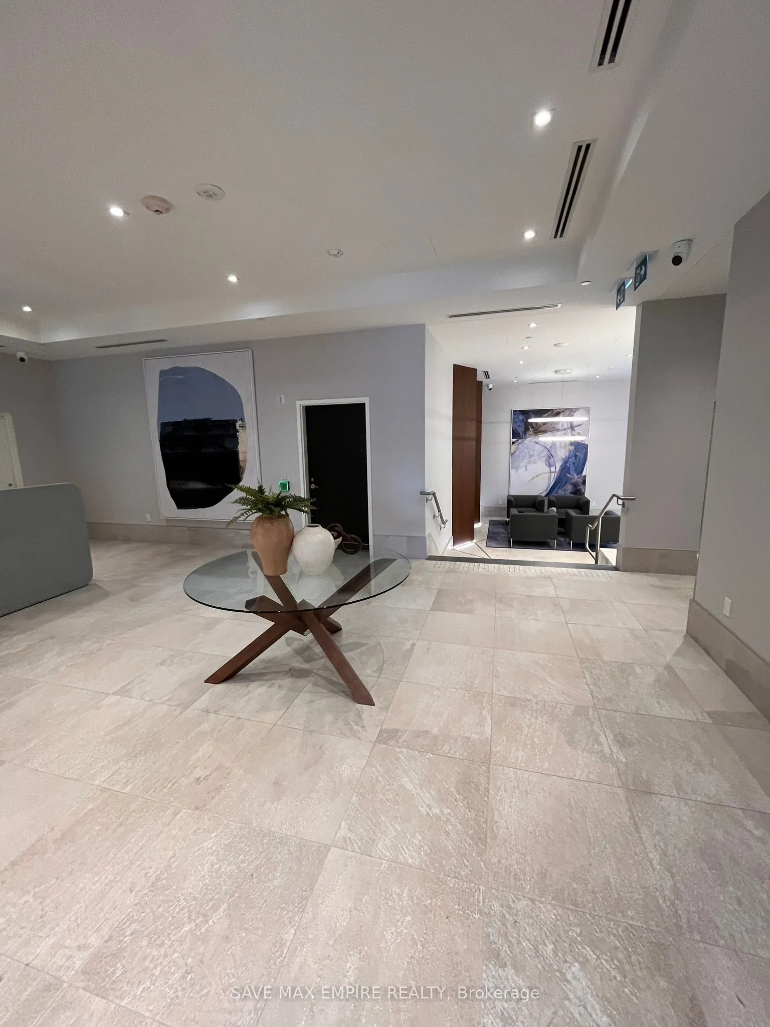 385 Winston Road #902