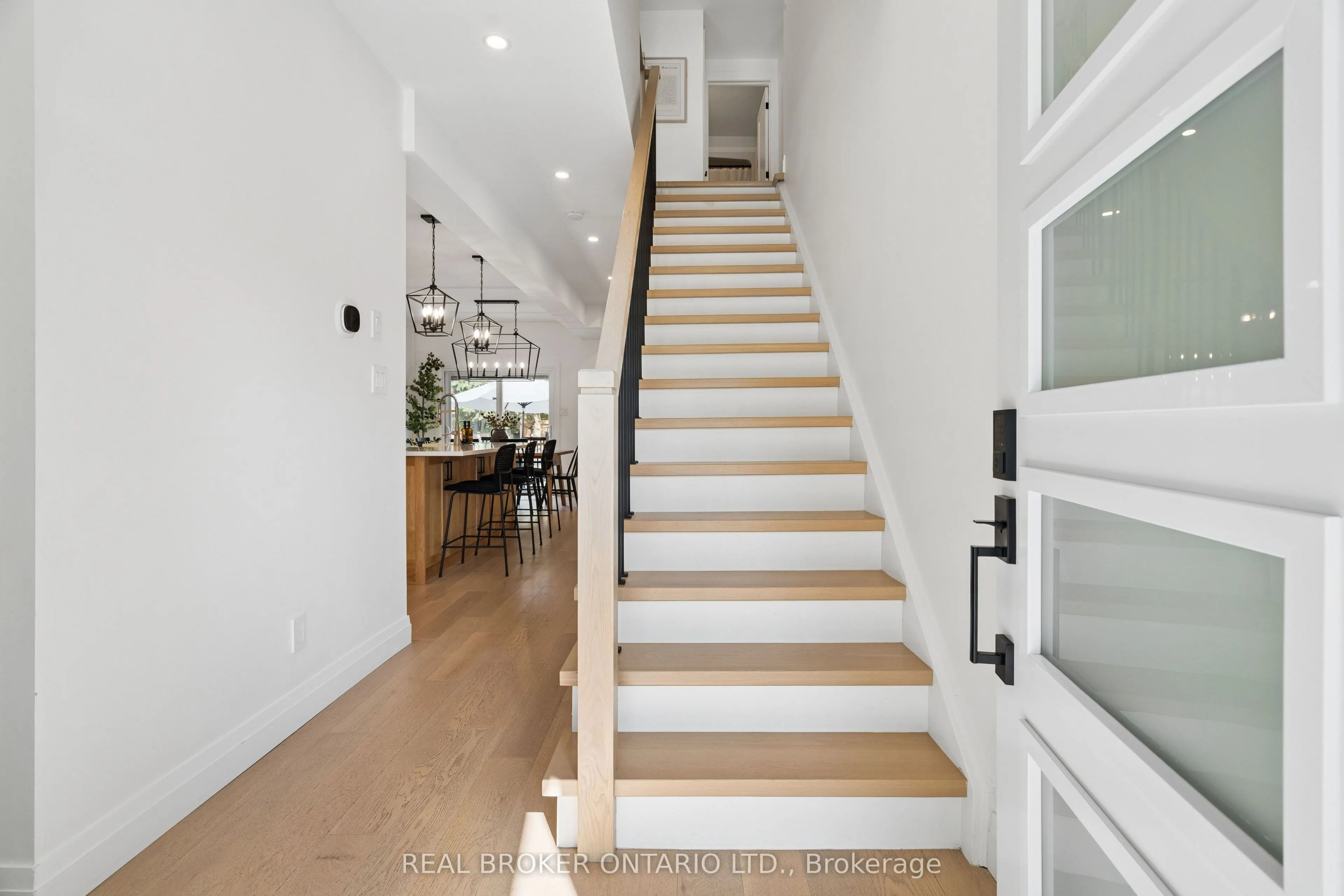 184 Dunbar Street