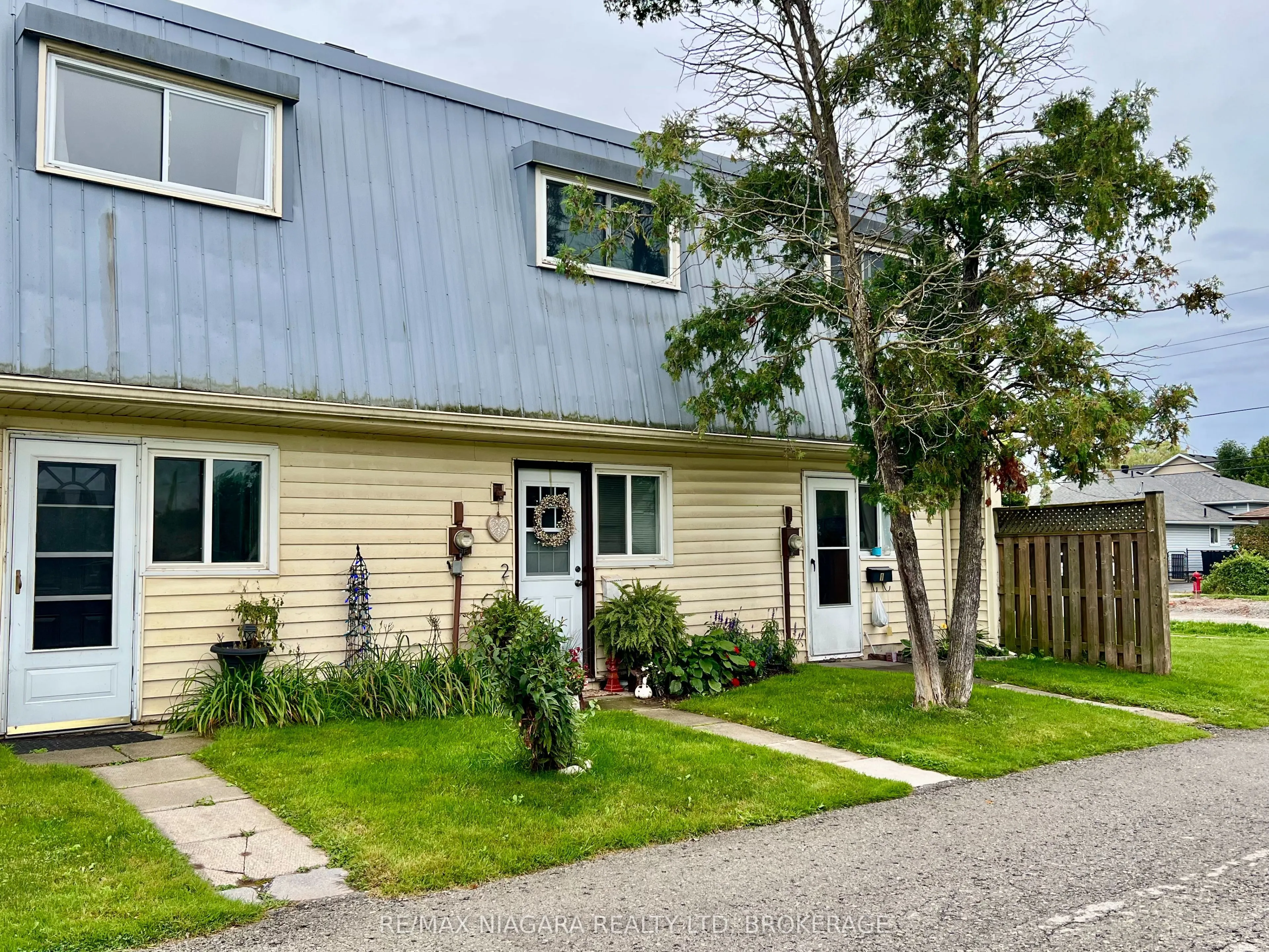 8646 Willoughby Drive #2