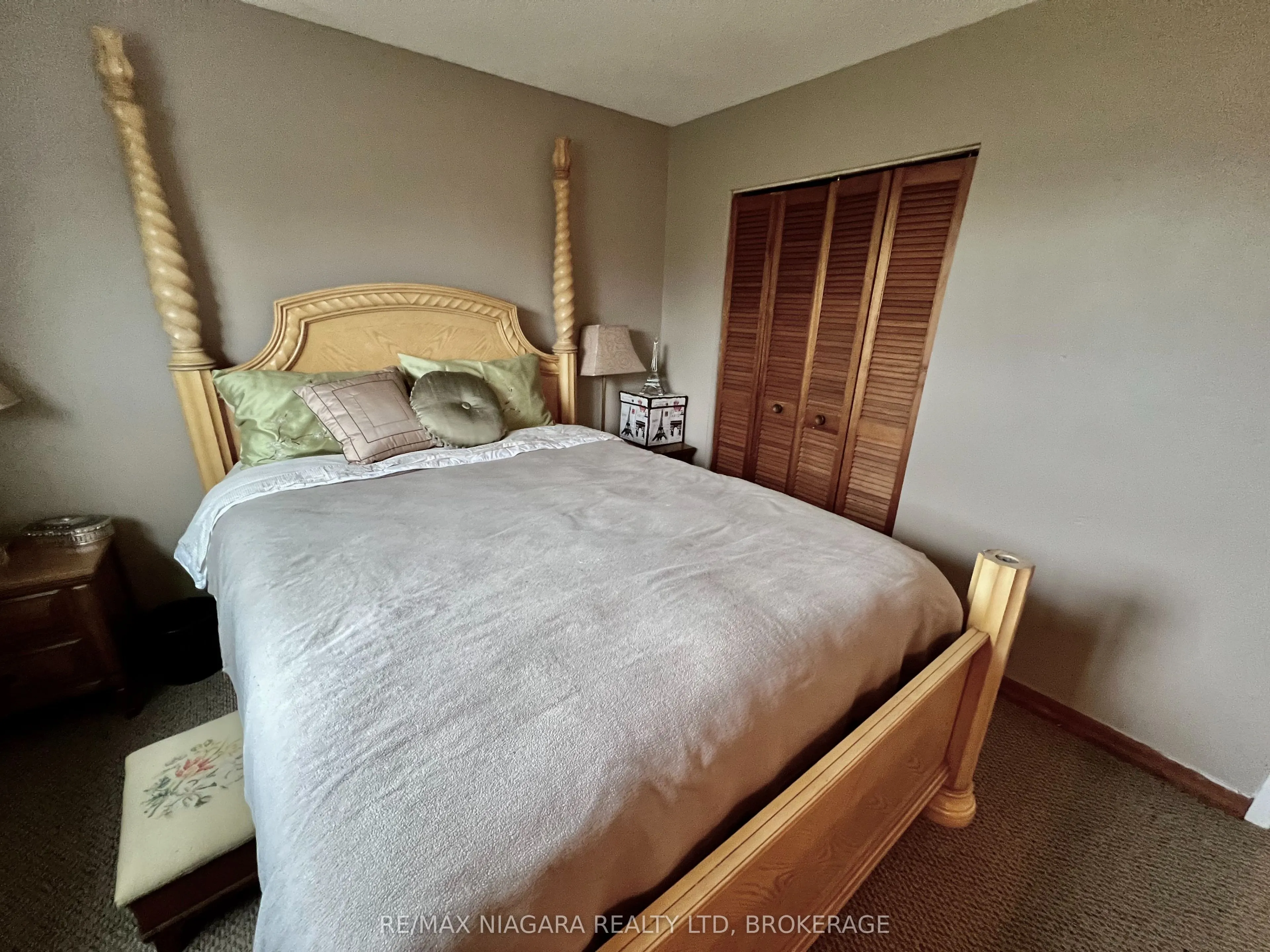 8646 Willoughby Drive #2
