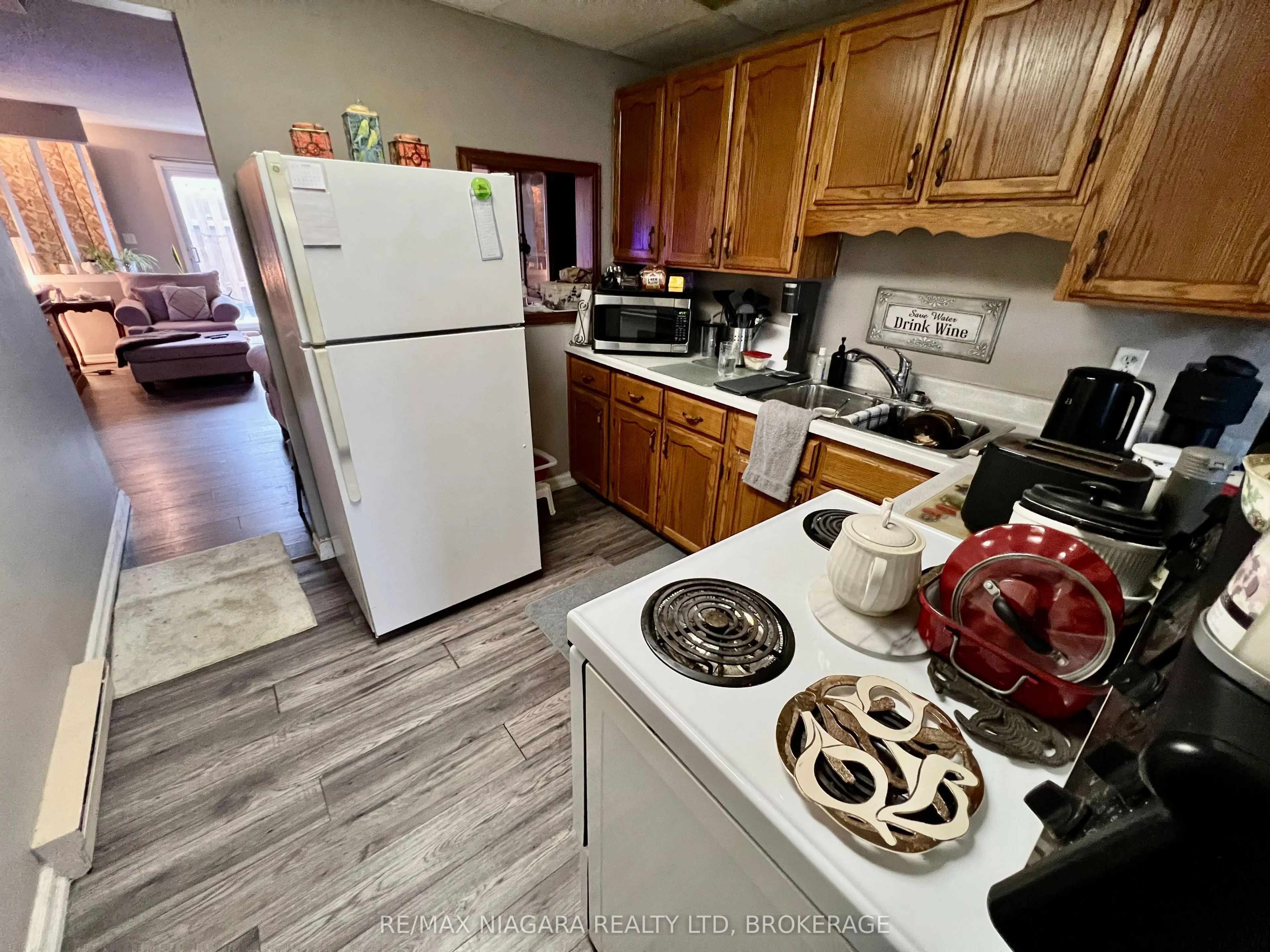 8646 Willoughby Drive #2