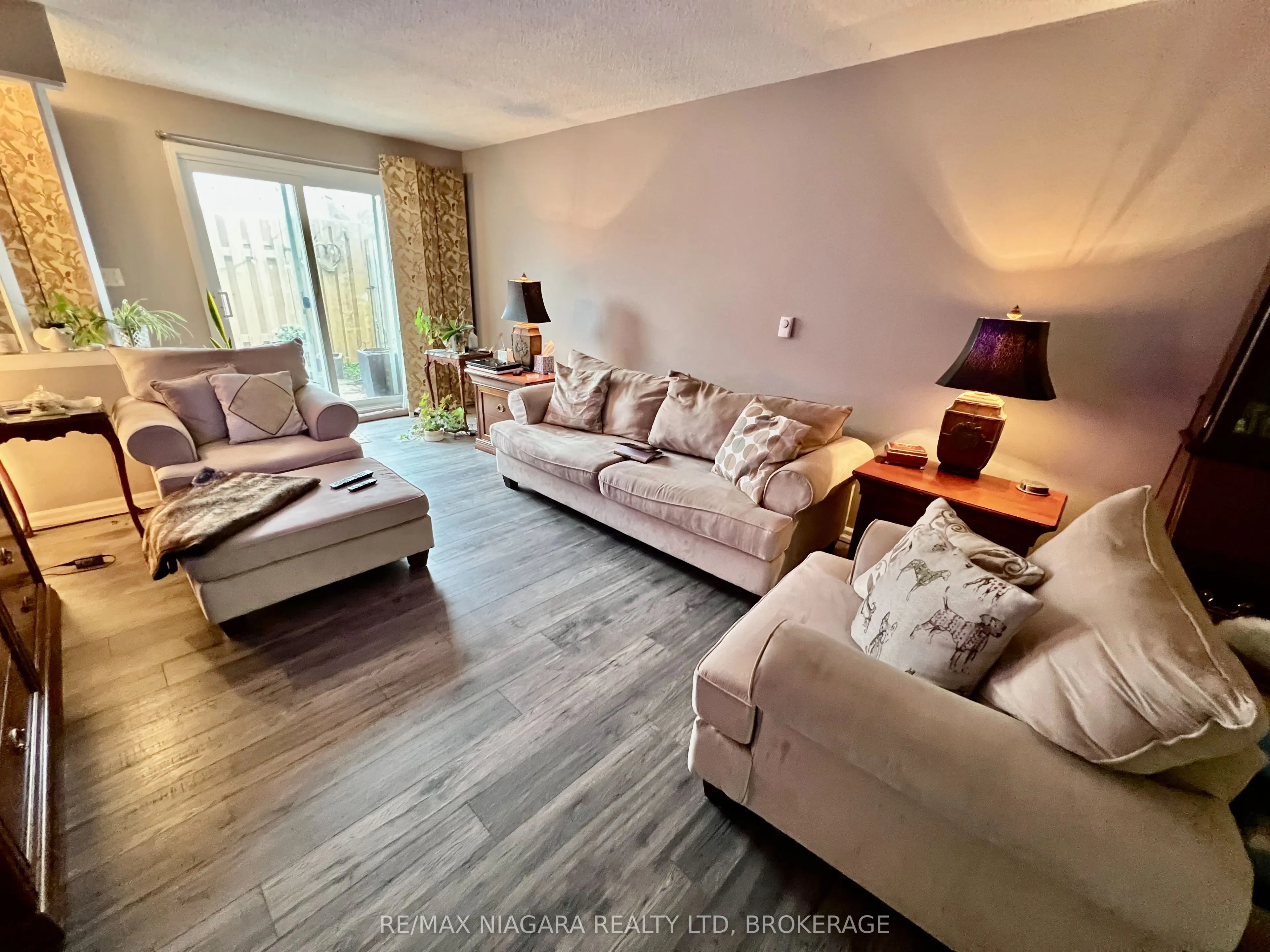 8646 Willoughby Drive #2