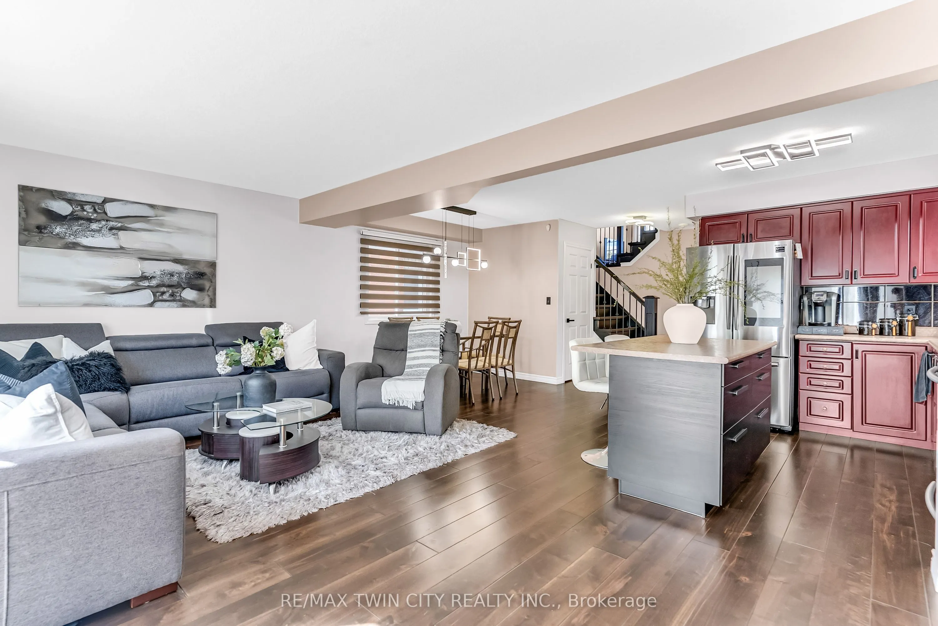 193 Mountain Laurel Crescent