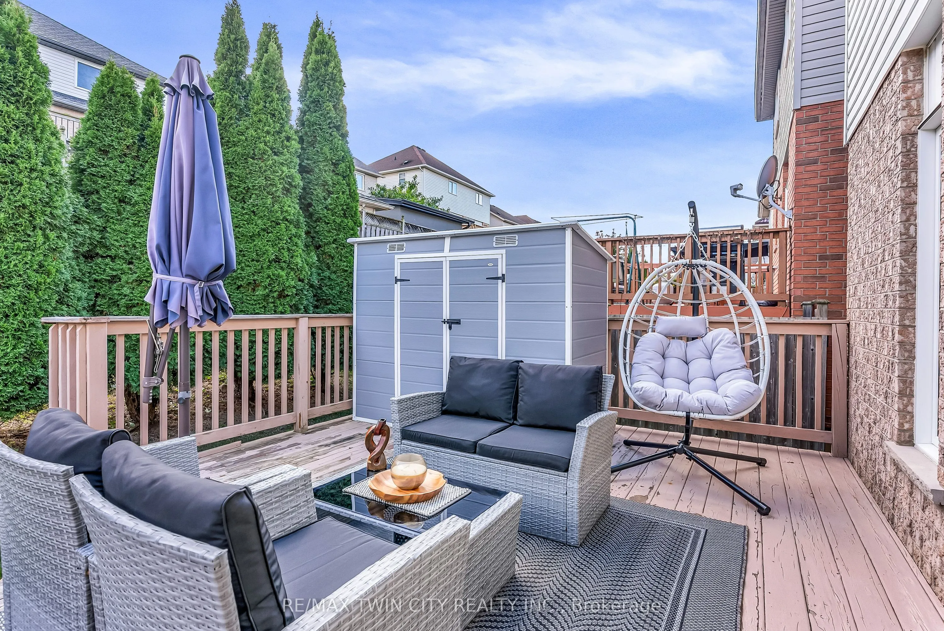 193 Mountain Laurel Crescent