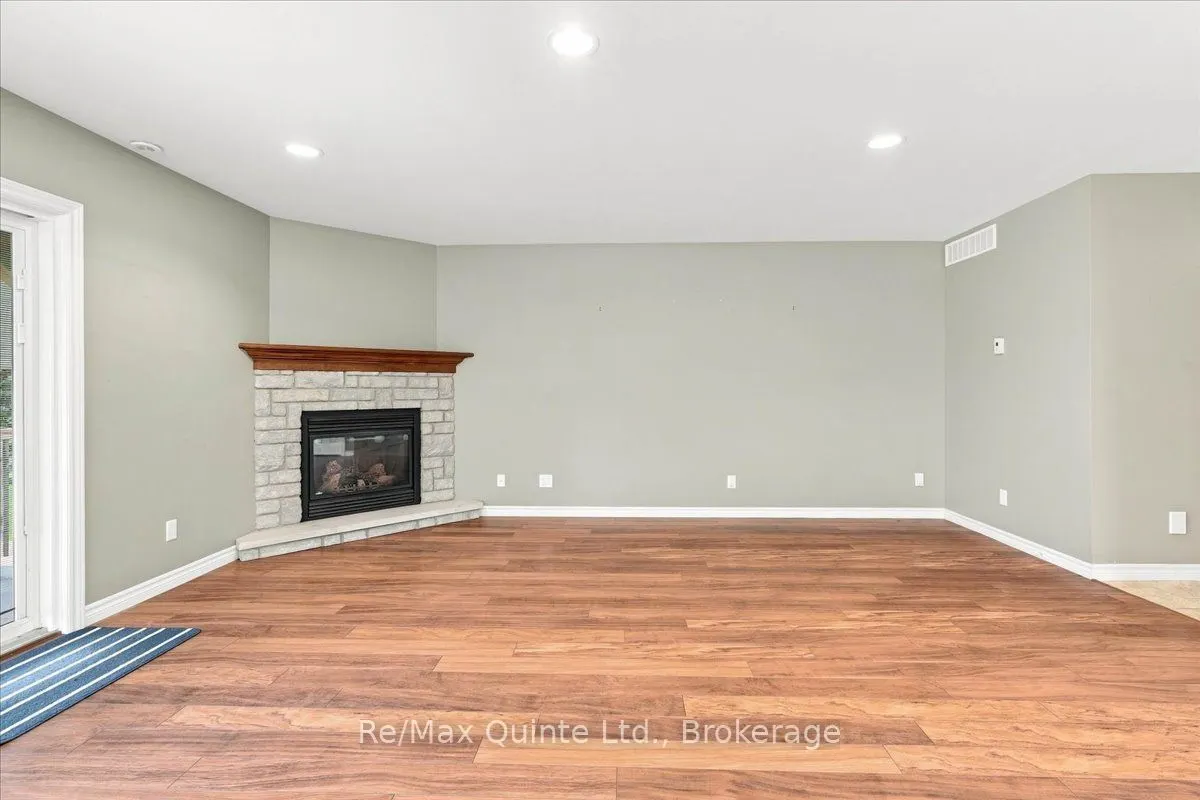 4 Forest Drive