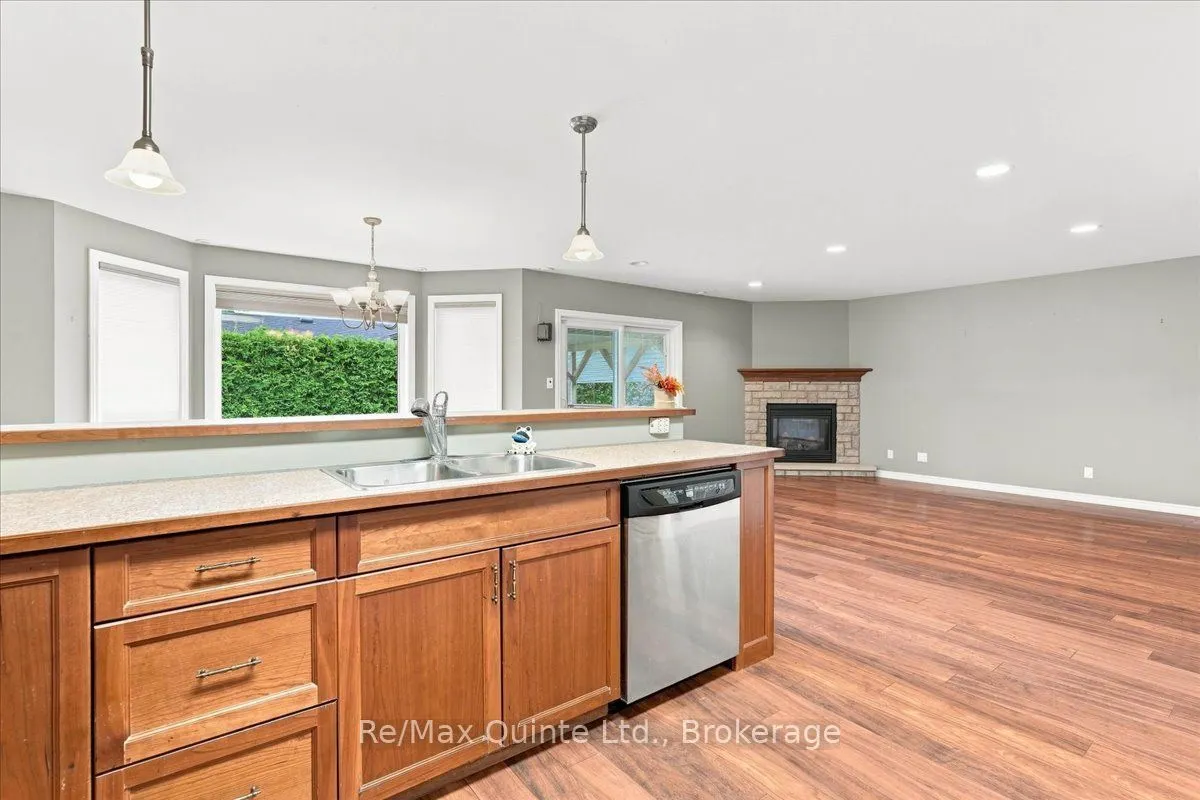 4 Forest Drive