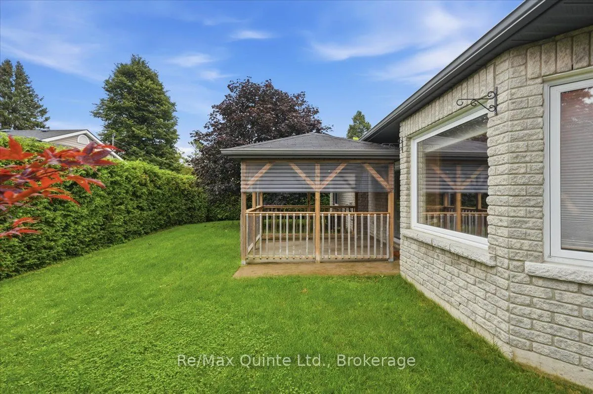 4 Forest Drive