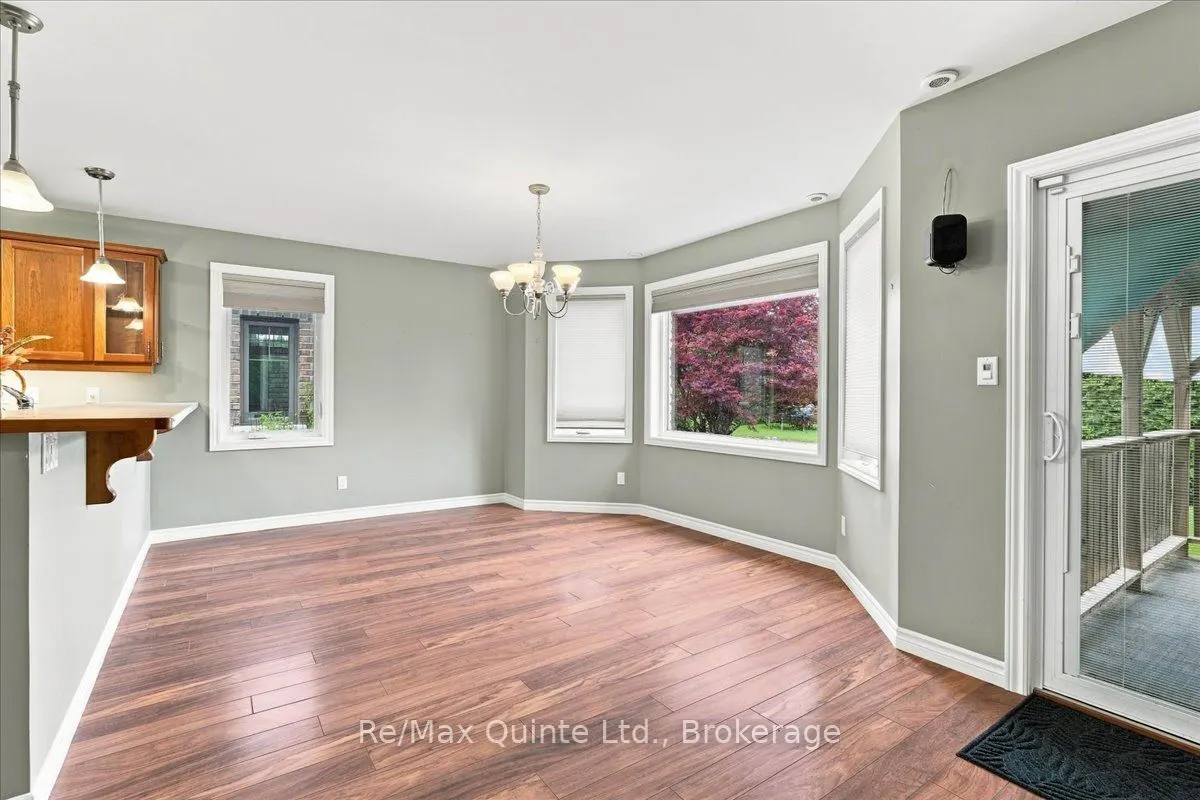 4 Forest Drive
