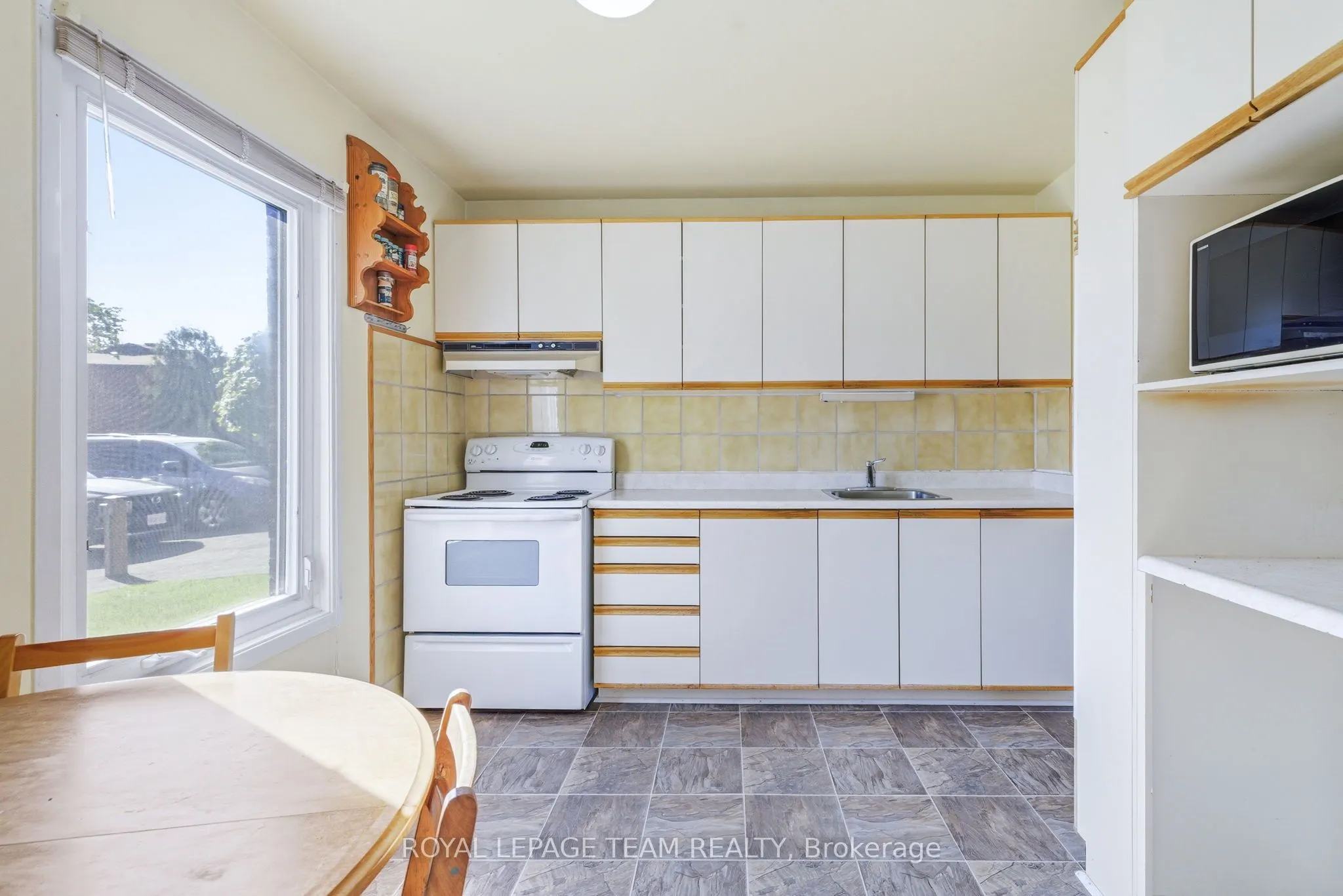 3116 Stockton Drive #127