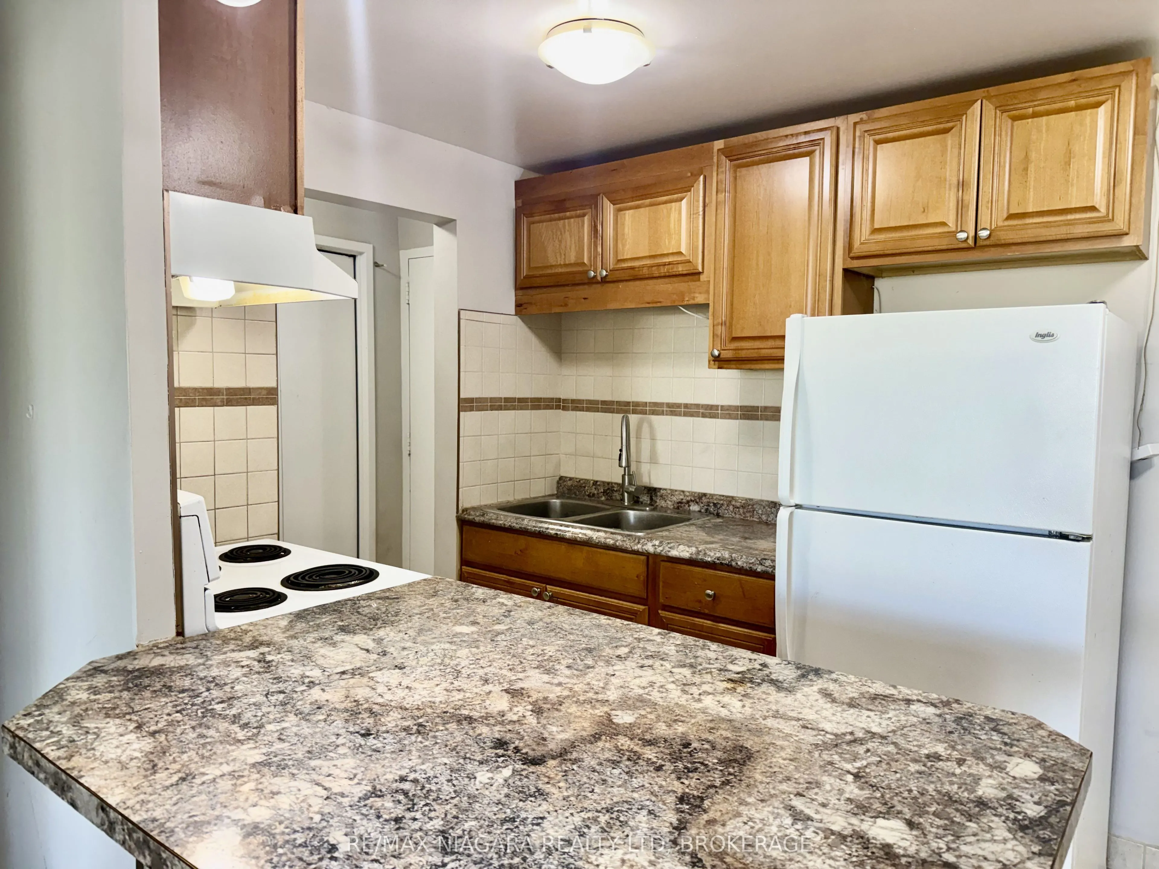 7 Riverview Boulevard #102