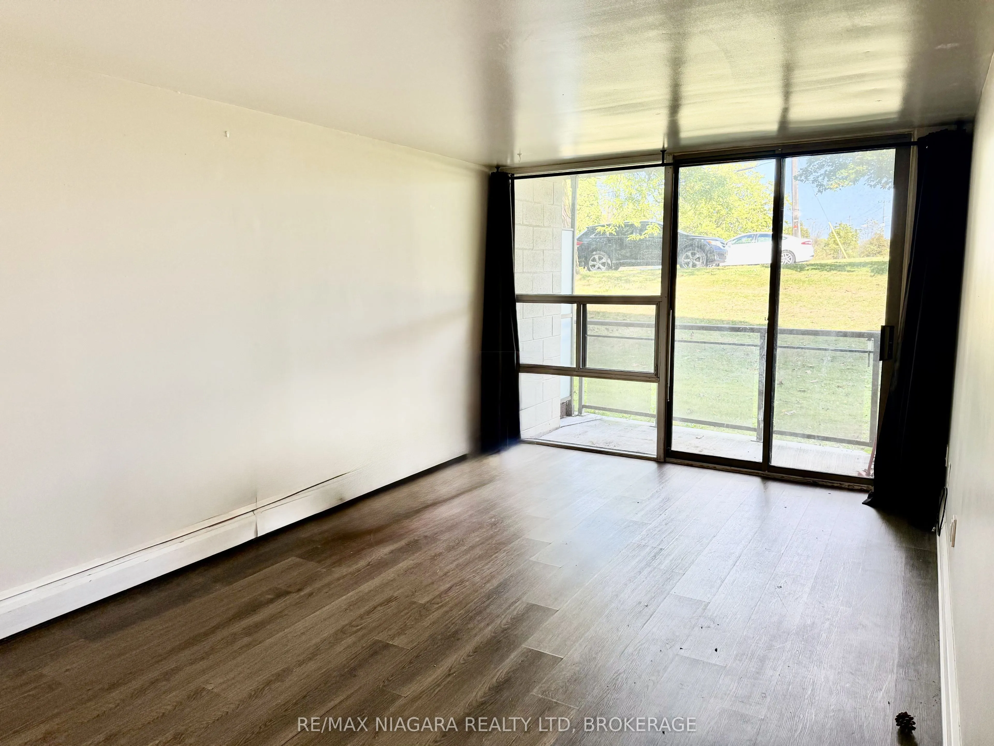 7 Riverview Boulevard #102