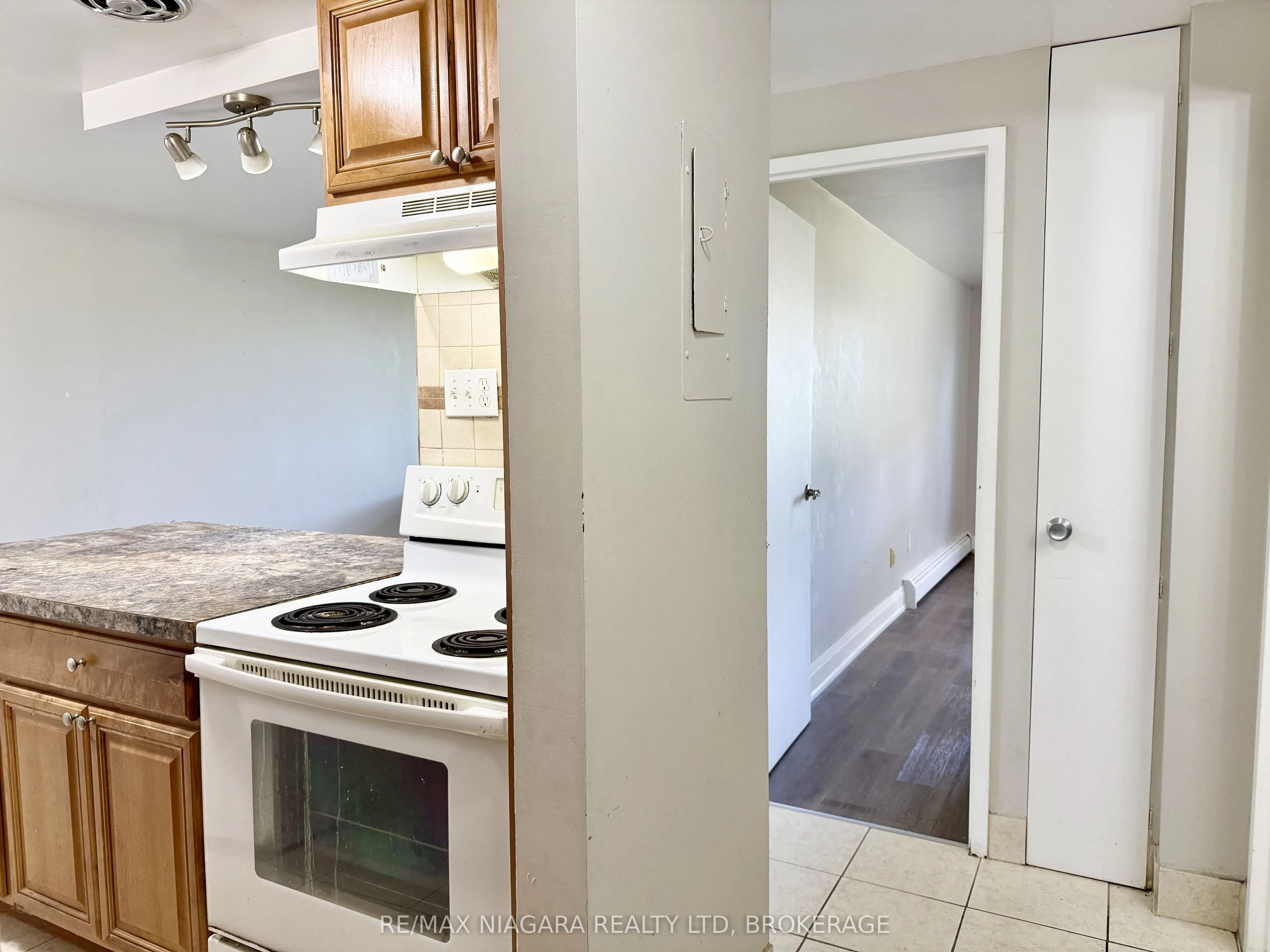 7 Riverview Boulevard #102
