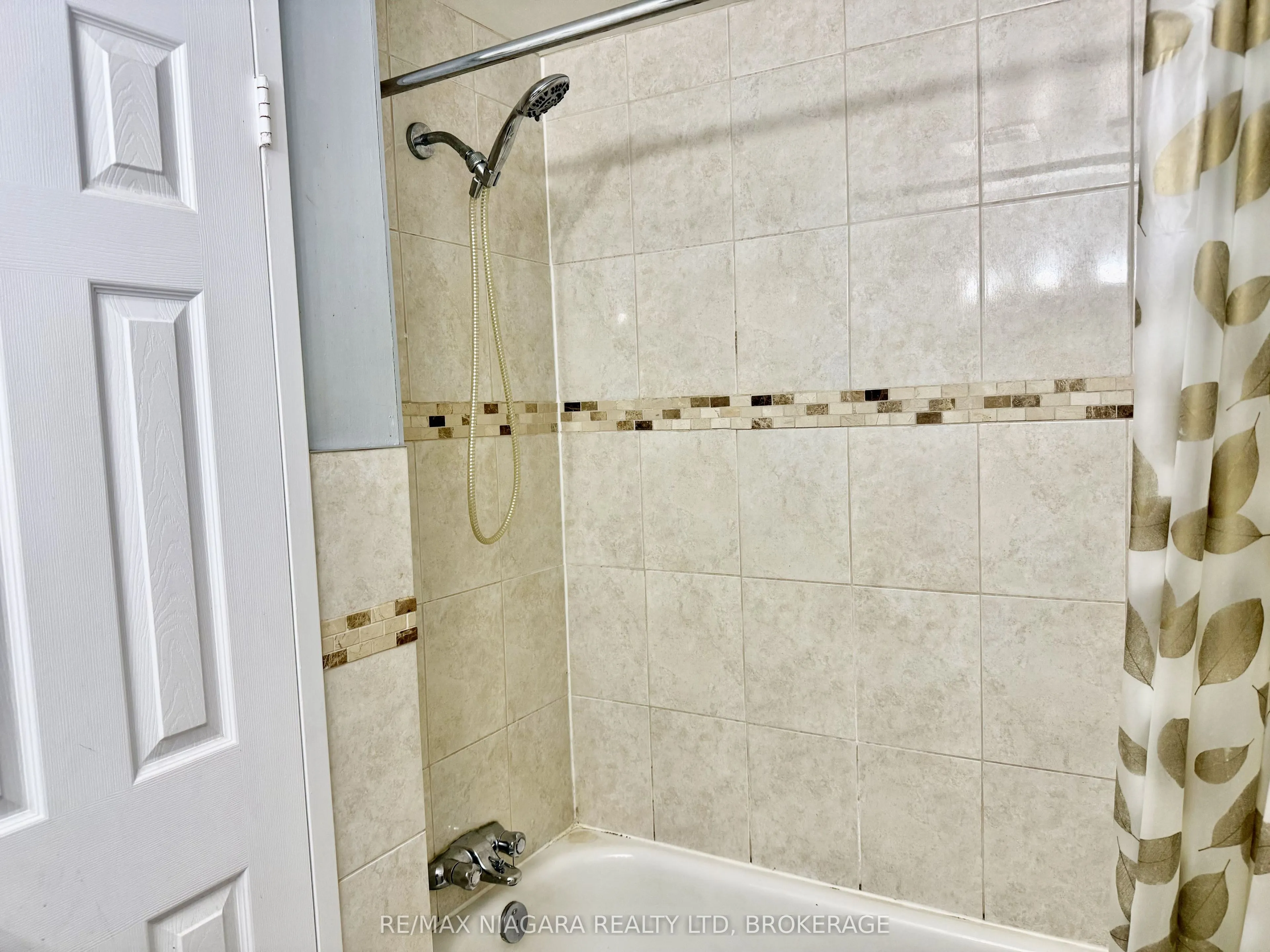 7 Riverview Boulevard #102