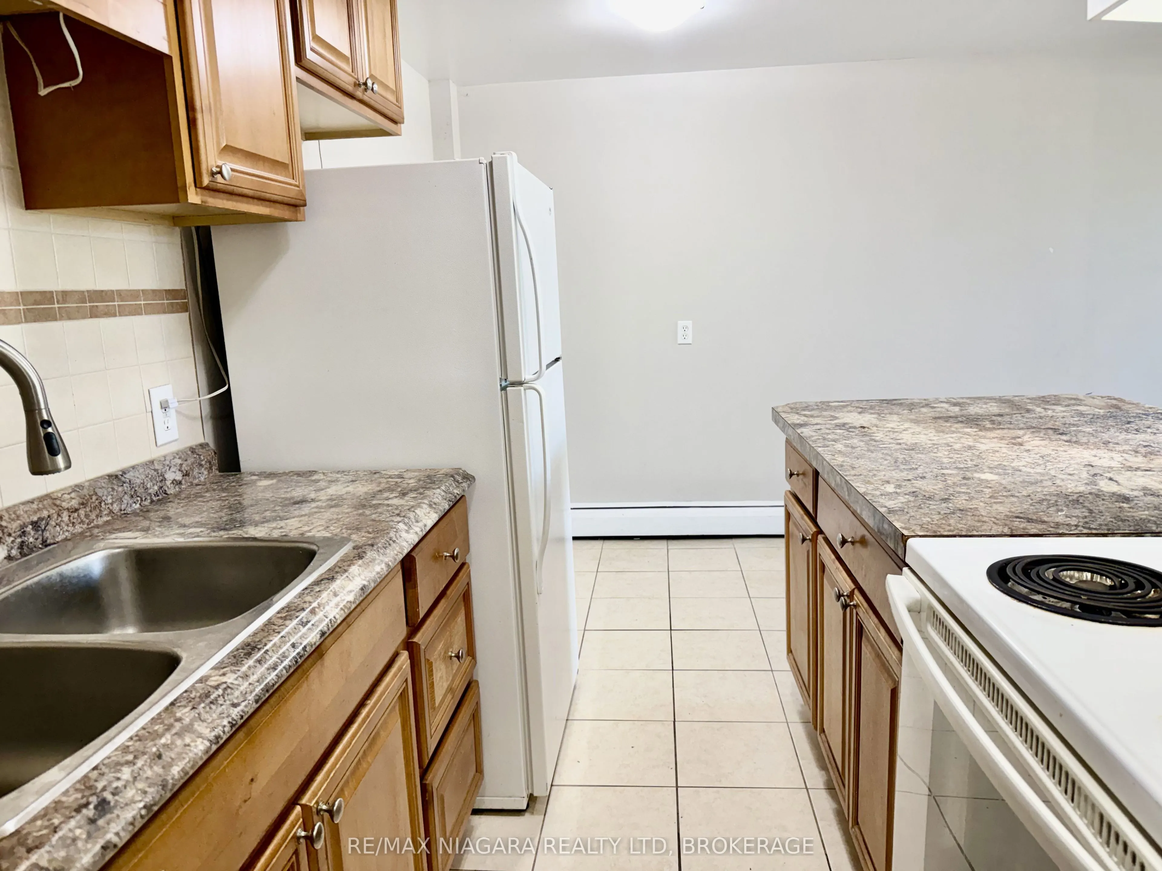 7 Riverview Boulevard #102